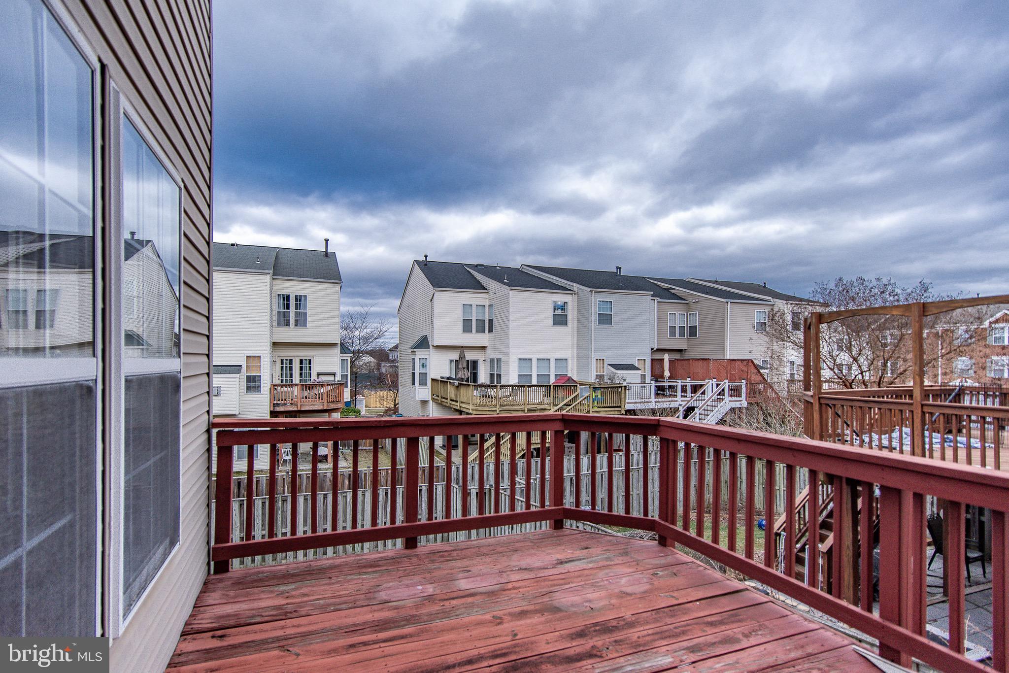 SOUTH RIDING - Residential Lease