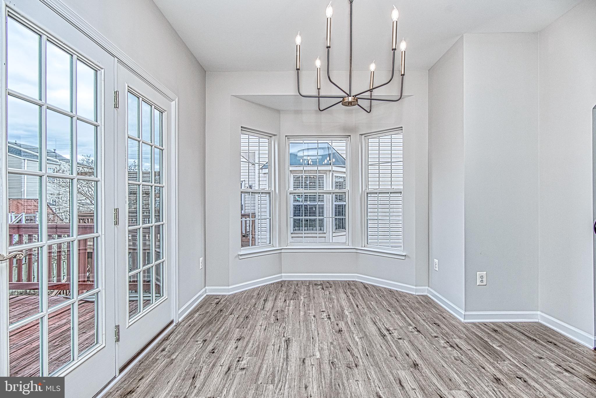 SOUTH RIDING - Residential Lease