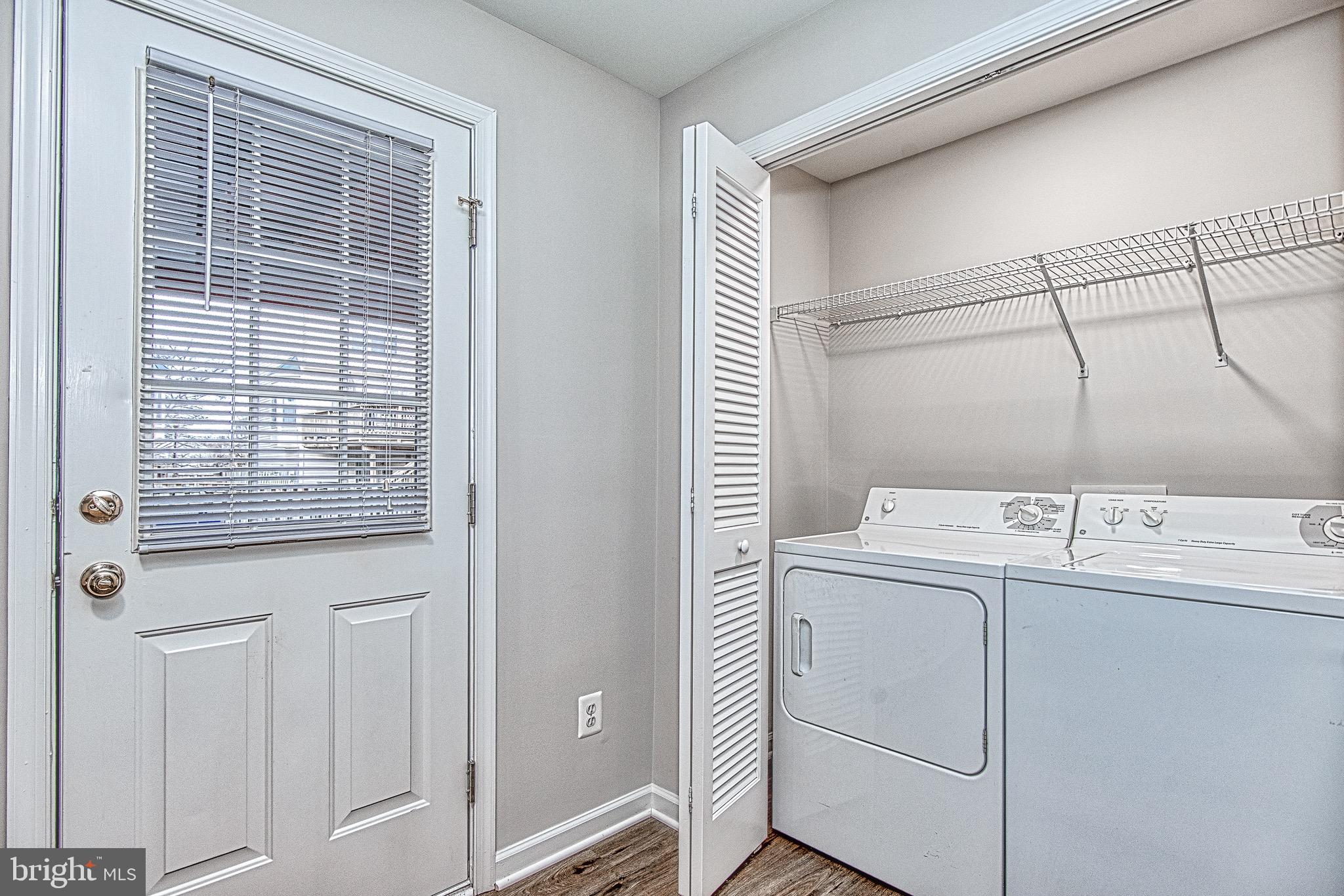 SOUTH RIDING - Residential Lease