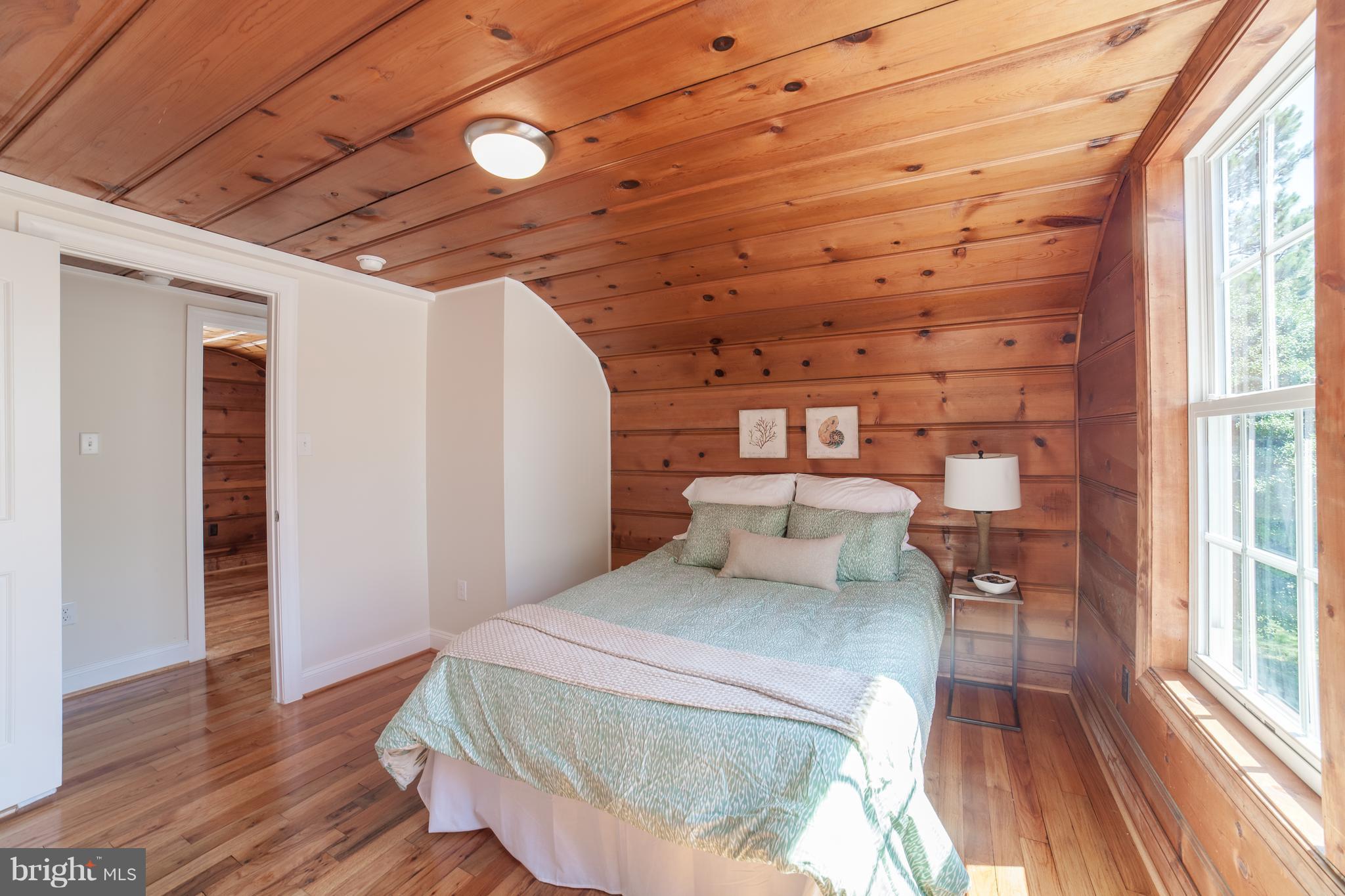 LONG POINT - Residential