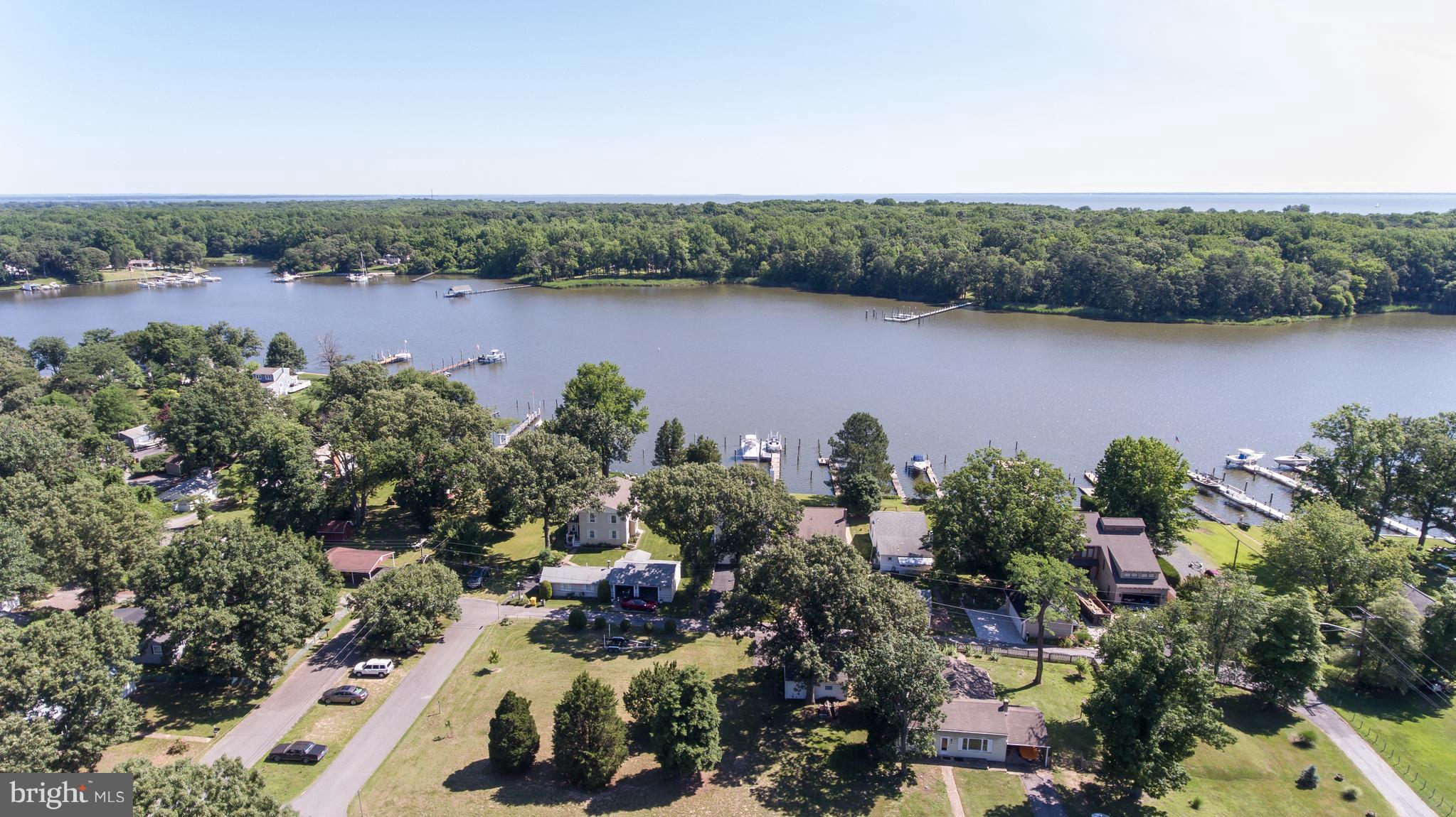 LONG POINT - Residential