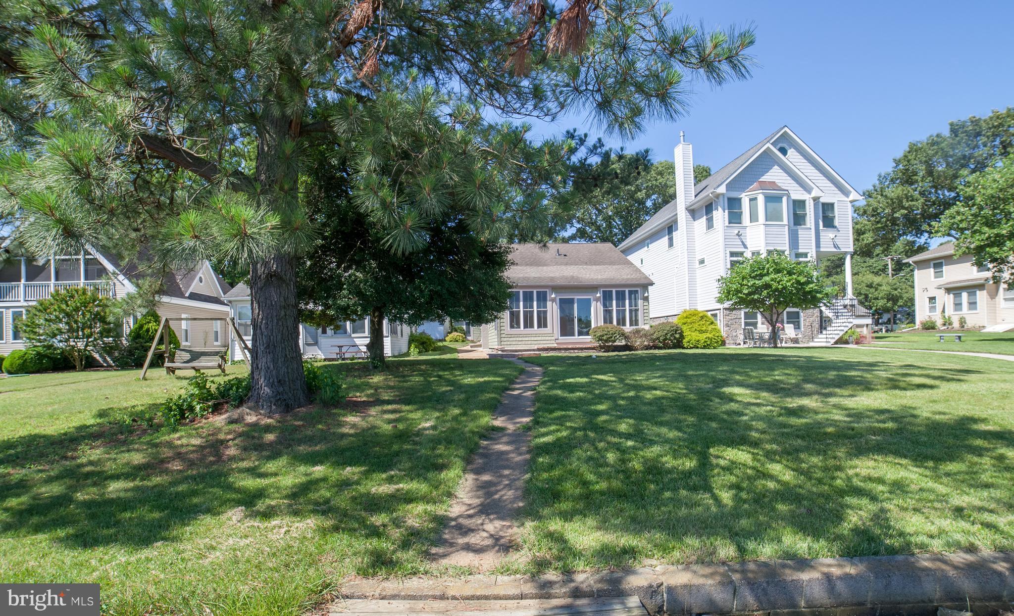 LONG POINT - Residential