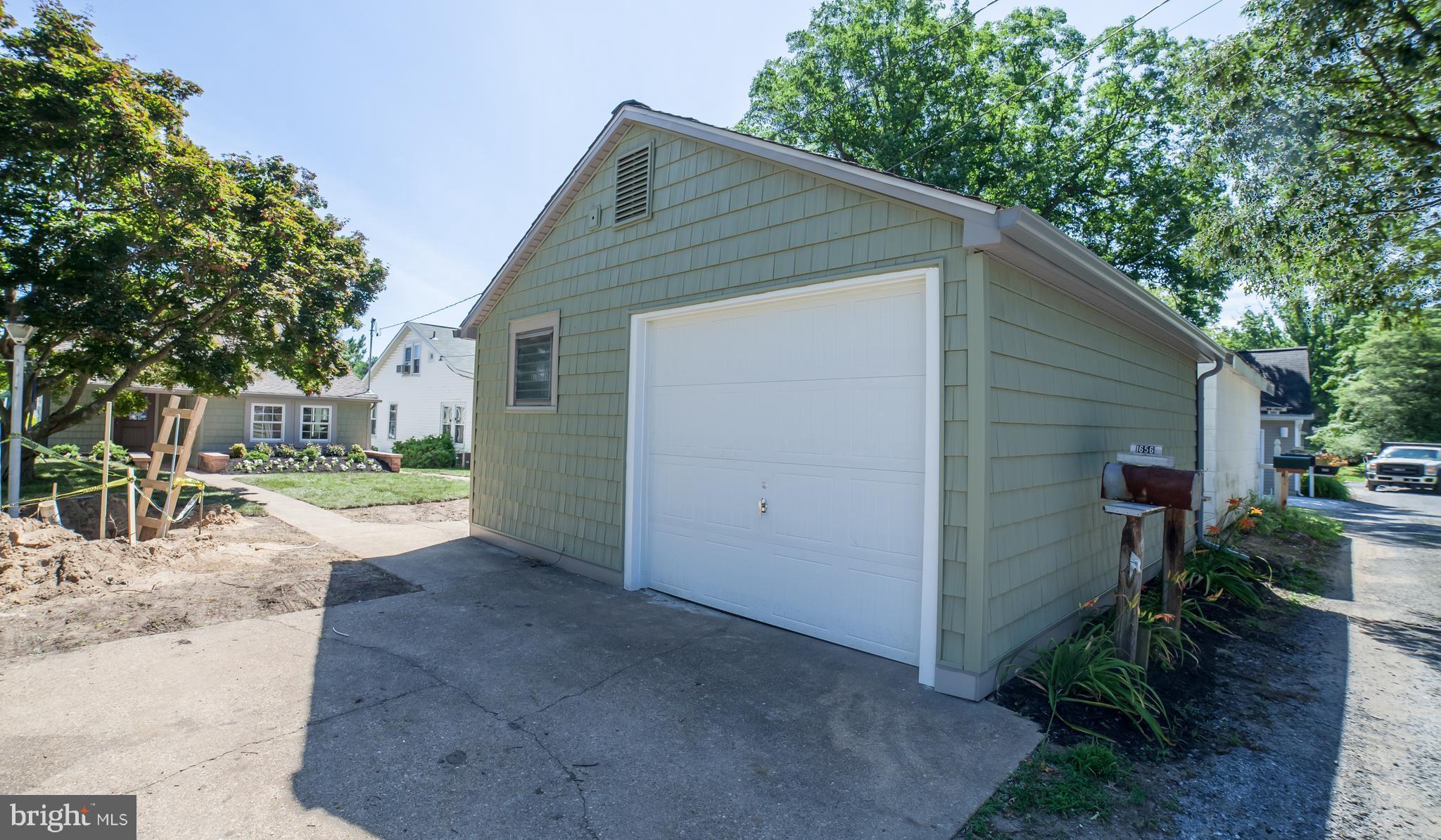 LONG POINT - Residential