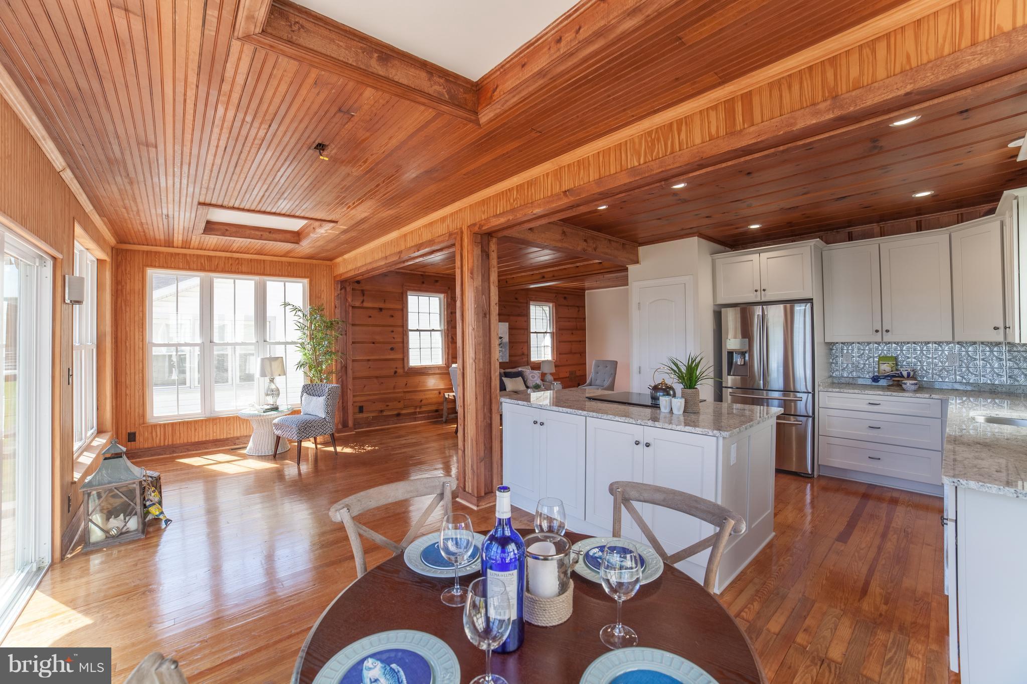 LONG POINT - Residential