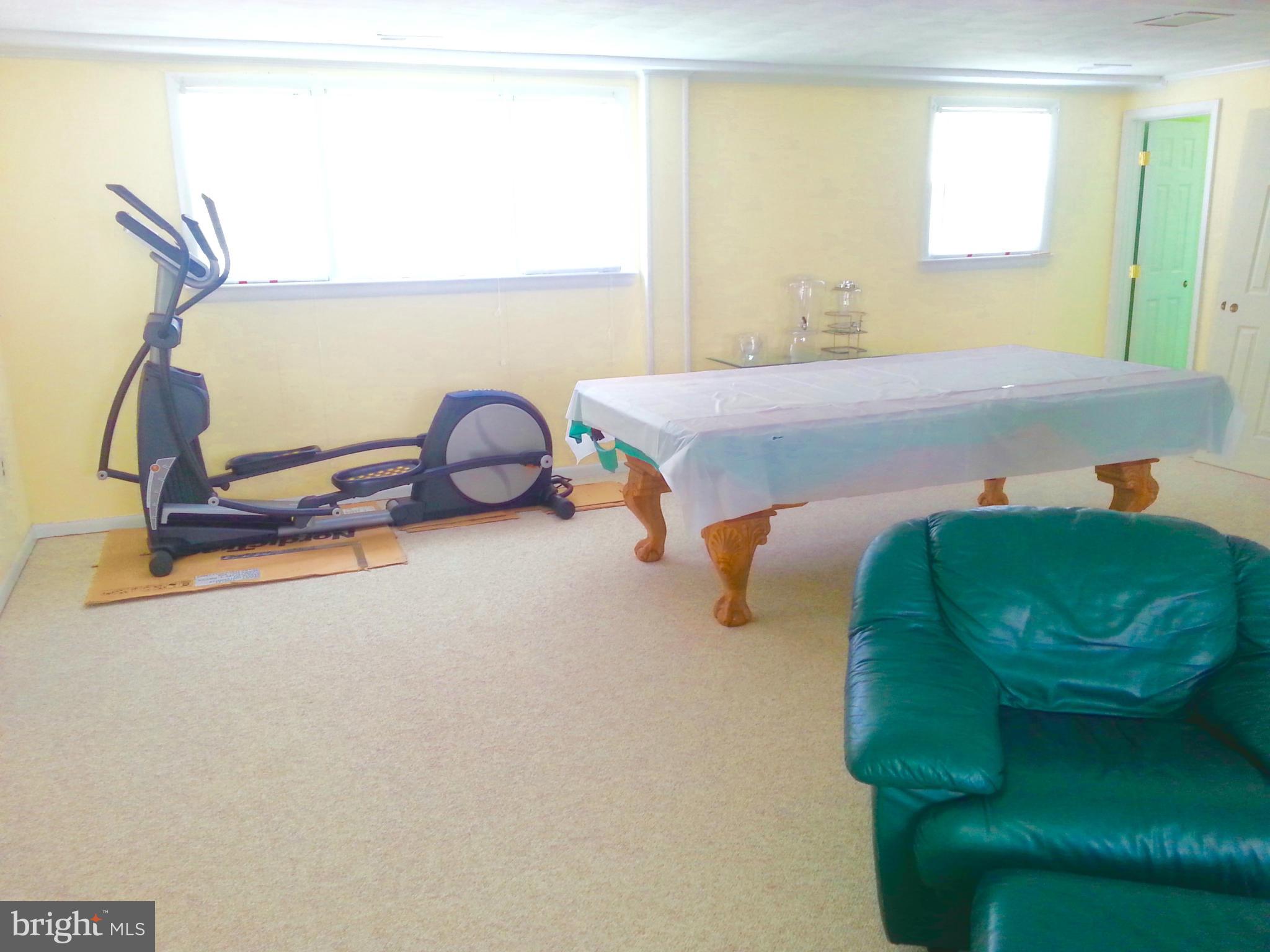 MARY-CATHERINE ESTATES - Residential