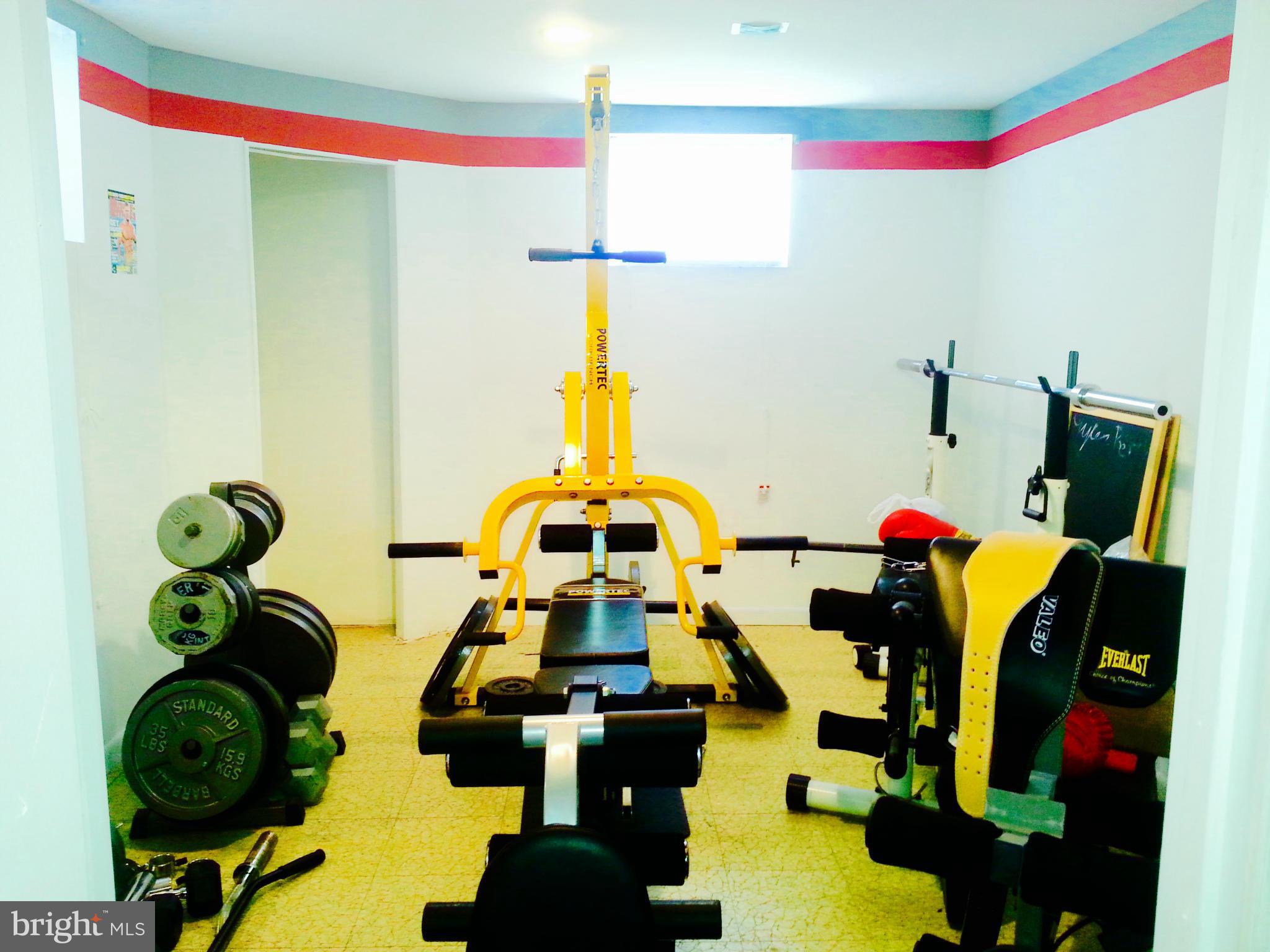 MARY-CATHERINE ESTATES - Residential