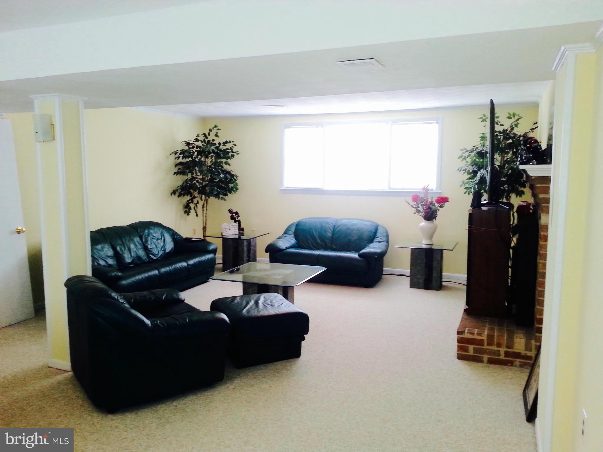 MARY-CATHERINE ESTATES - Residential