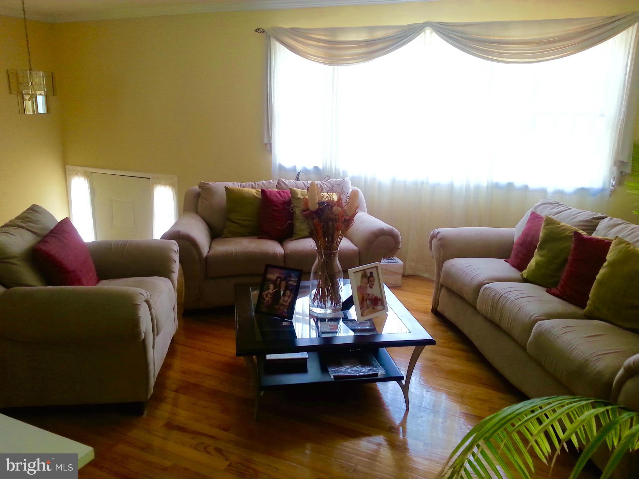 MARY-CATHERINE ESTATES - Residential