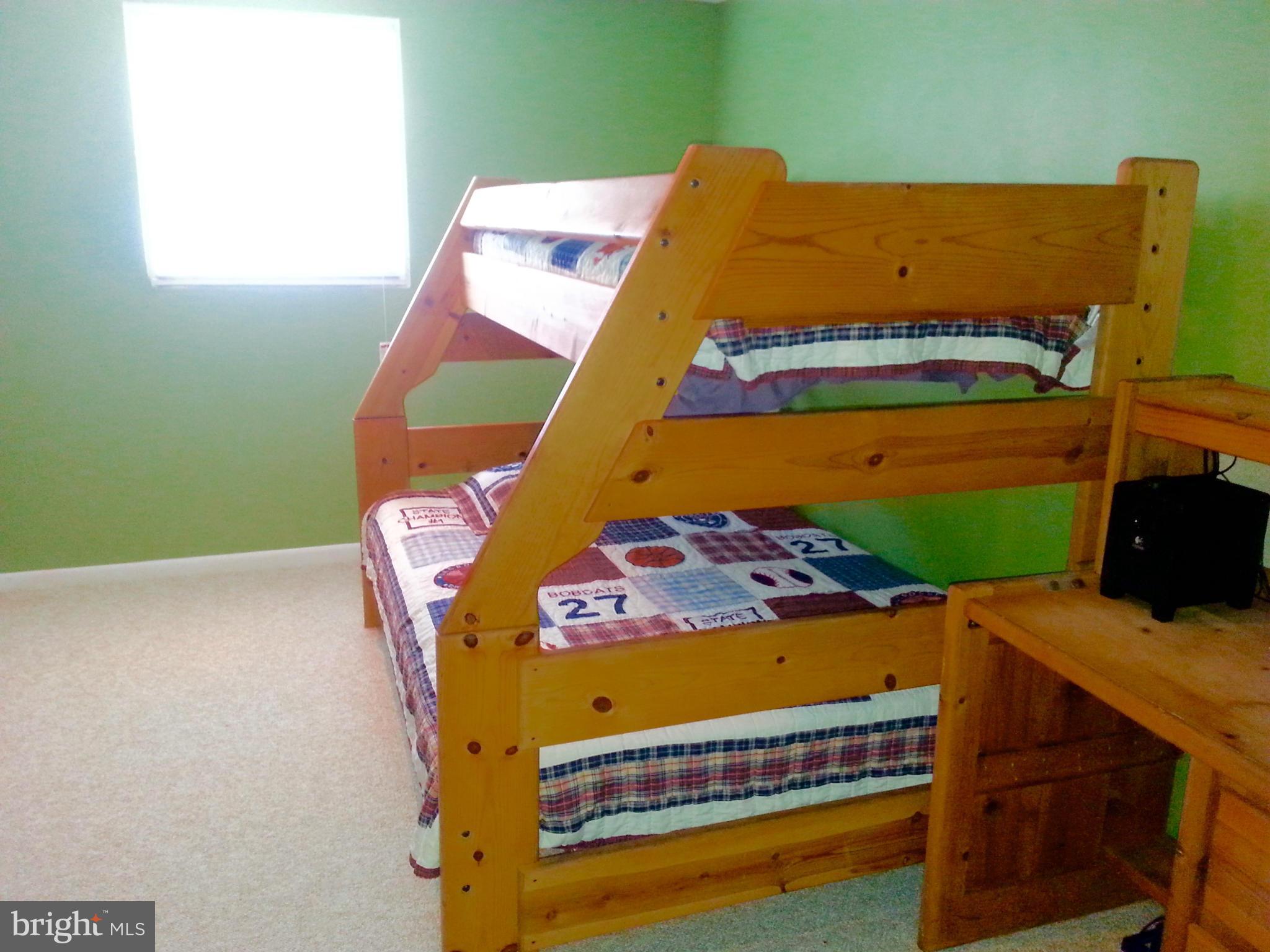 MARY-CATHERINE ESTATES - Residential