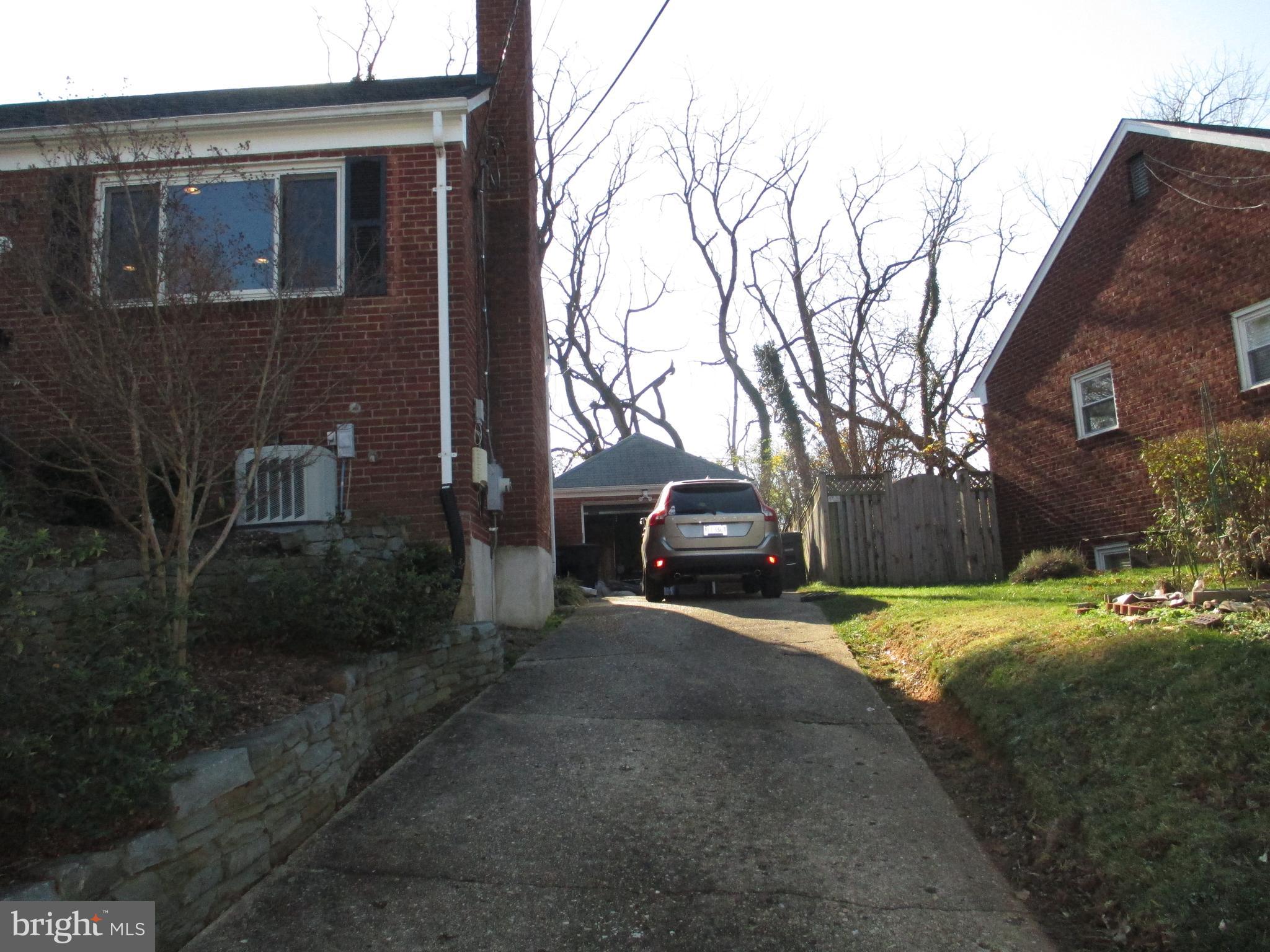 DOMINION HILLS - Residential Lease