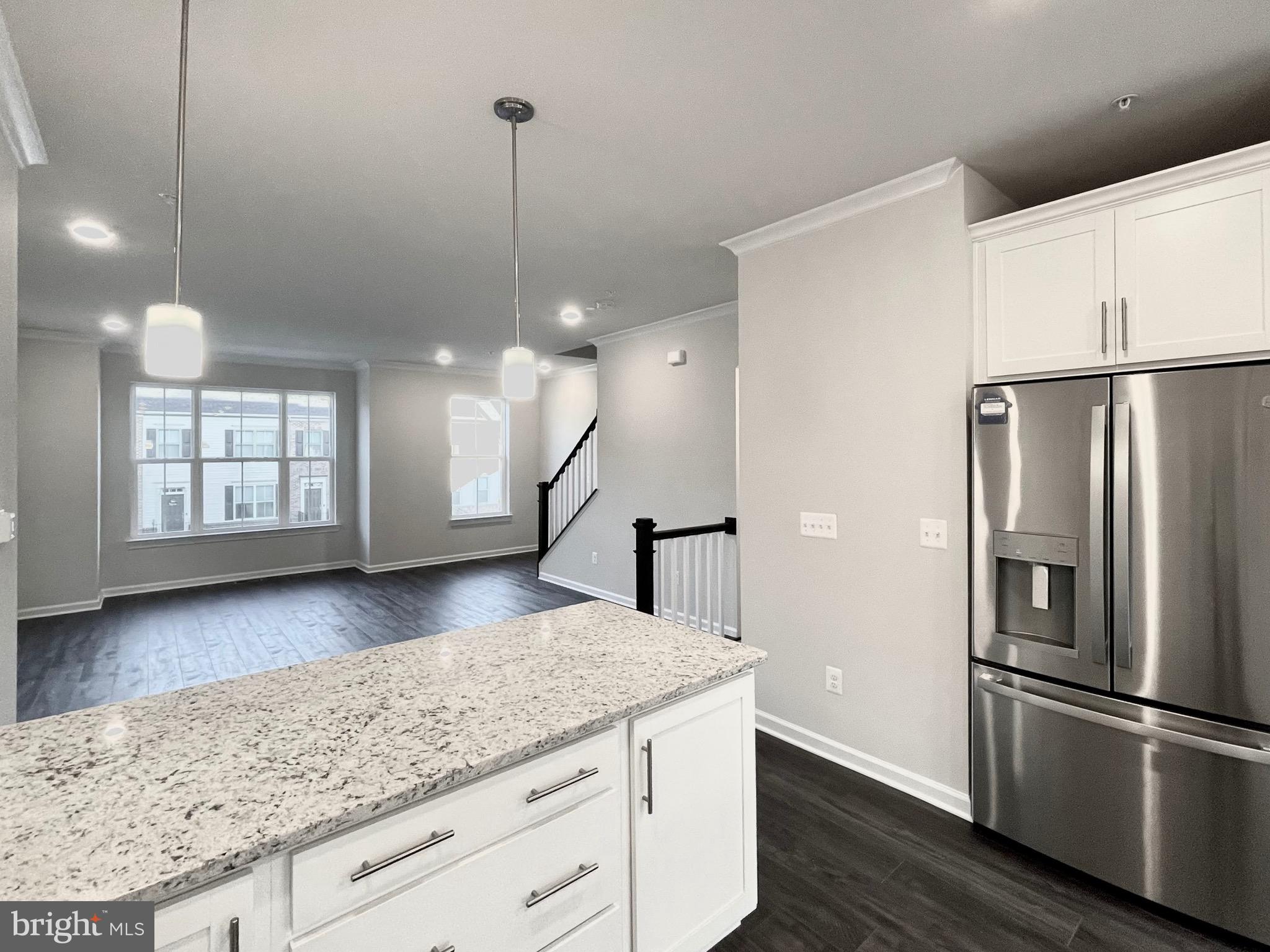 CLARKSBURG SQUARE - Residential Lease