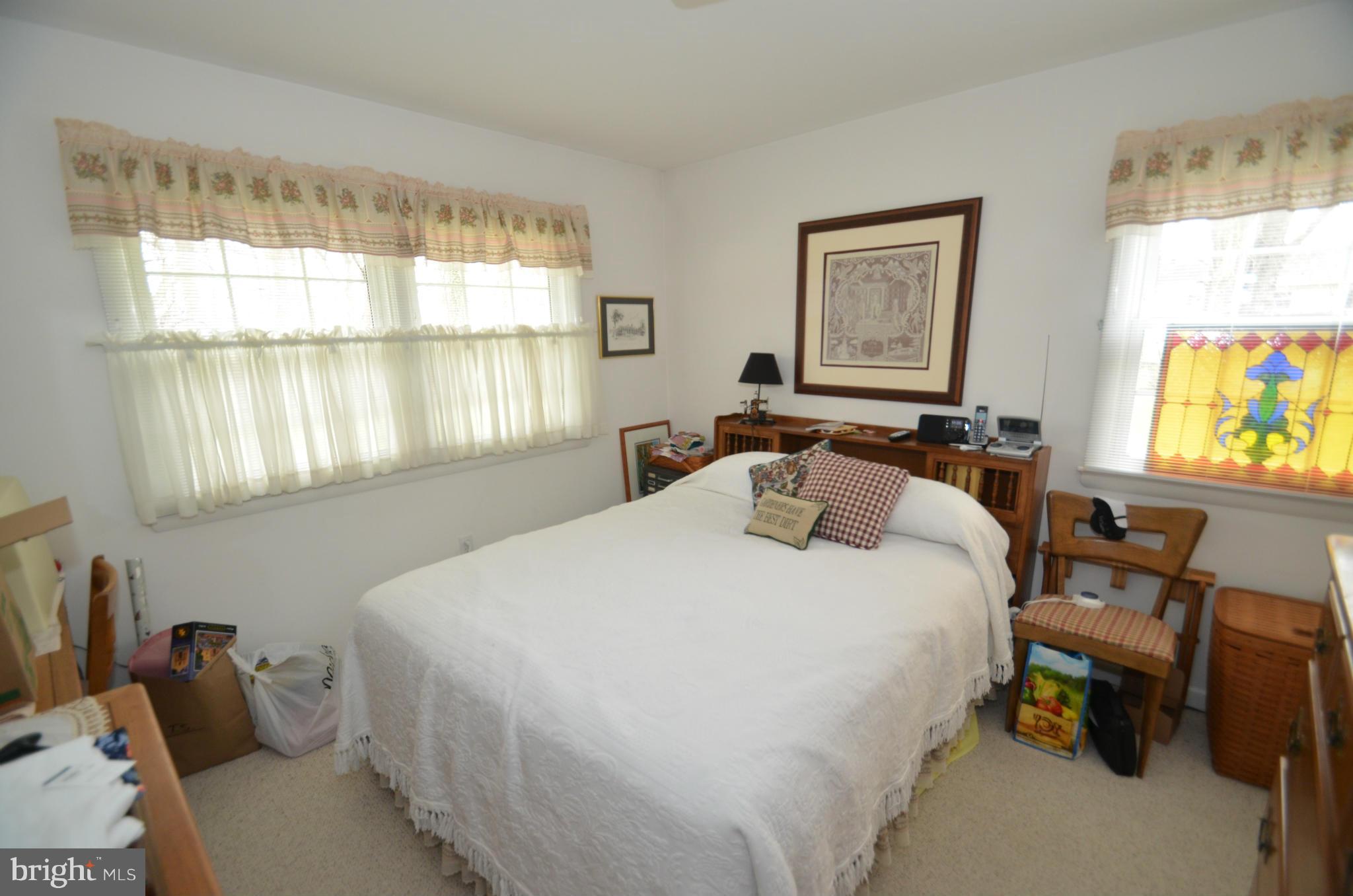 HAYFIELD FARM - Residential