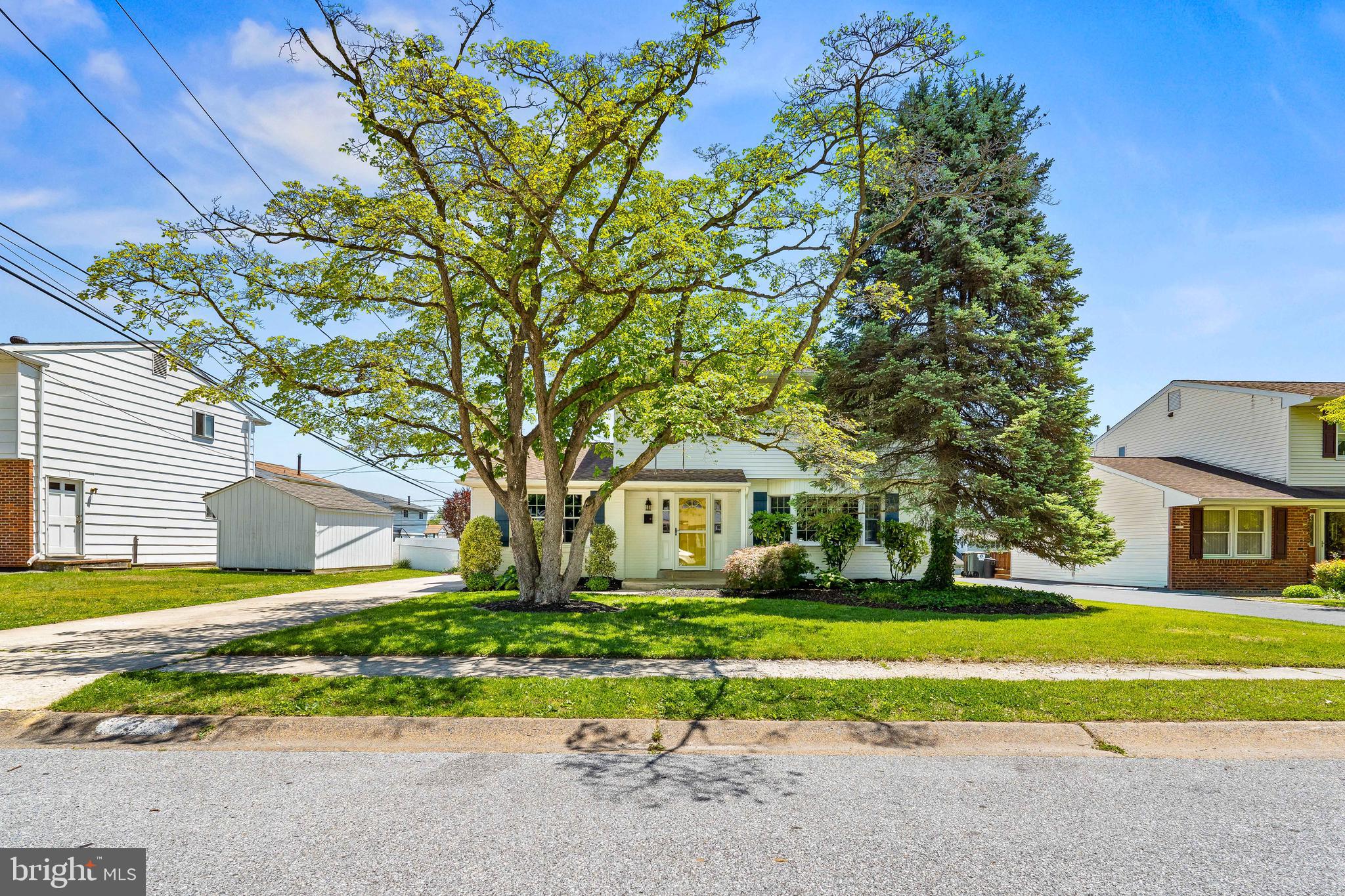 3 RONNA DRIVE