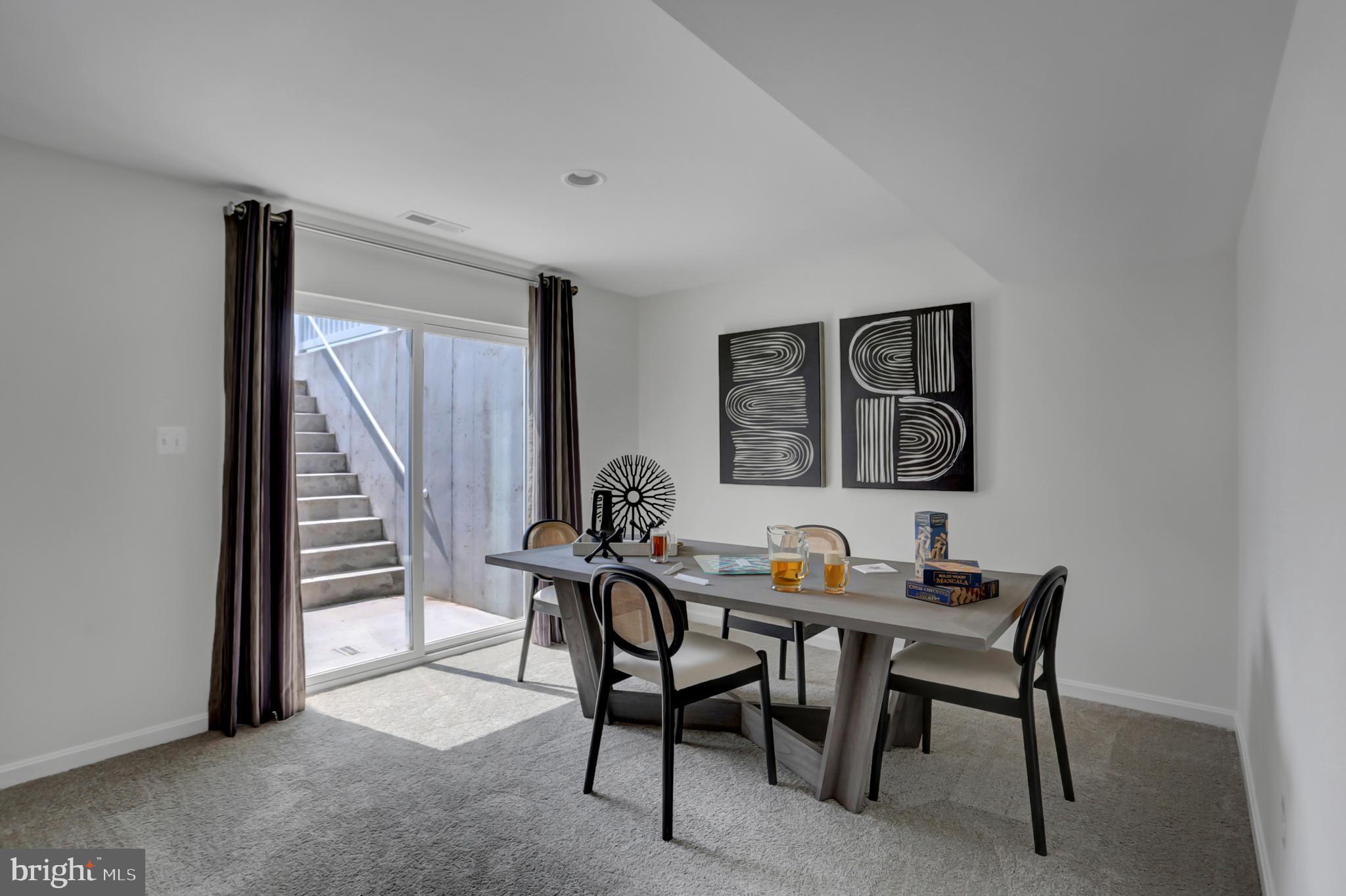 WARM SPRING RIDGE - Residential