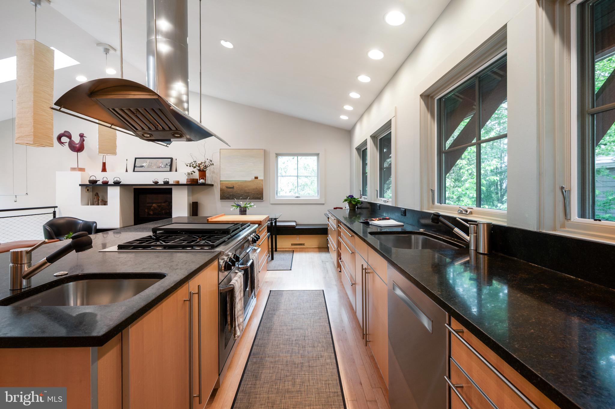 ROSEMONT - Residential