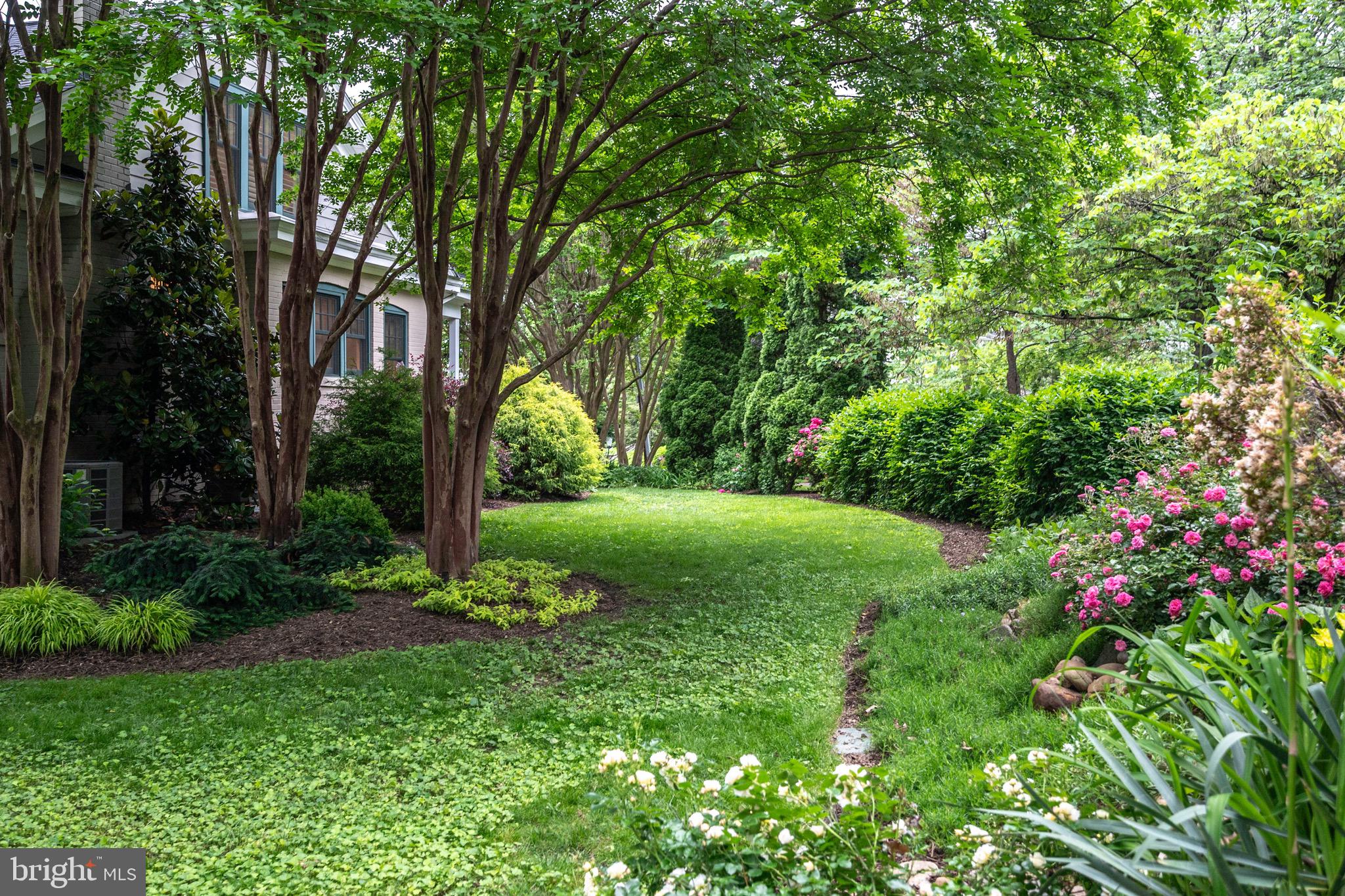 ROSEMONT - Residential