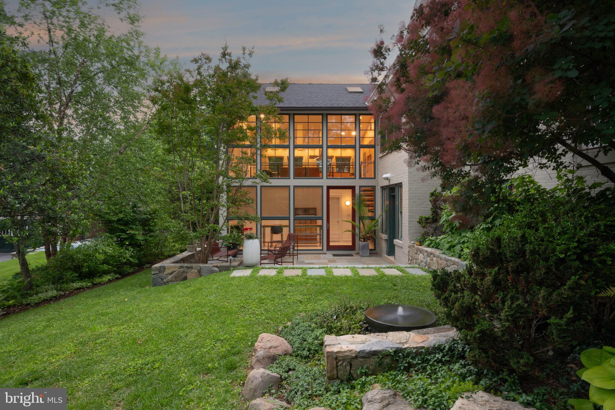 ROSEMONT - Residential