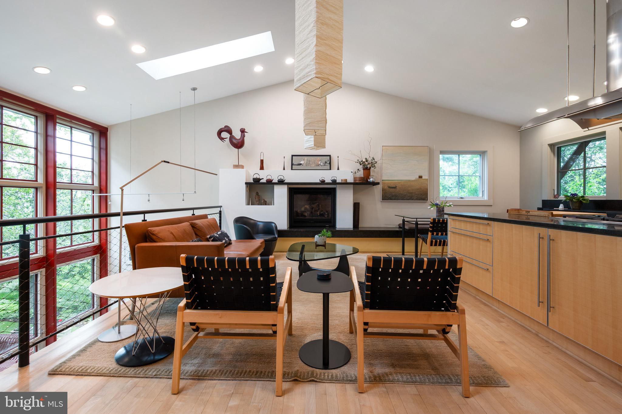 ROSEMONT - Residential