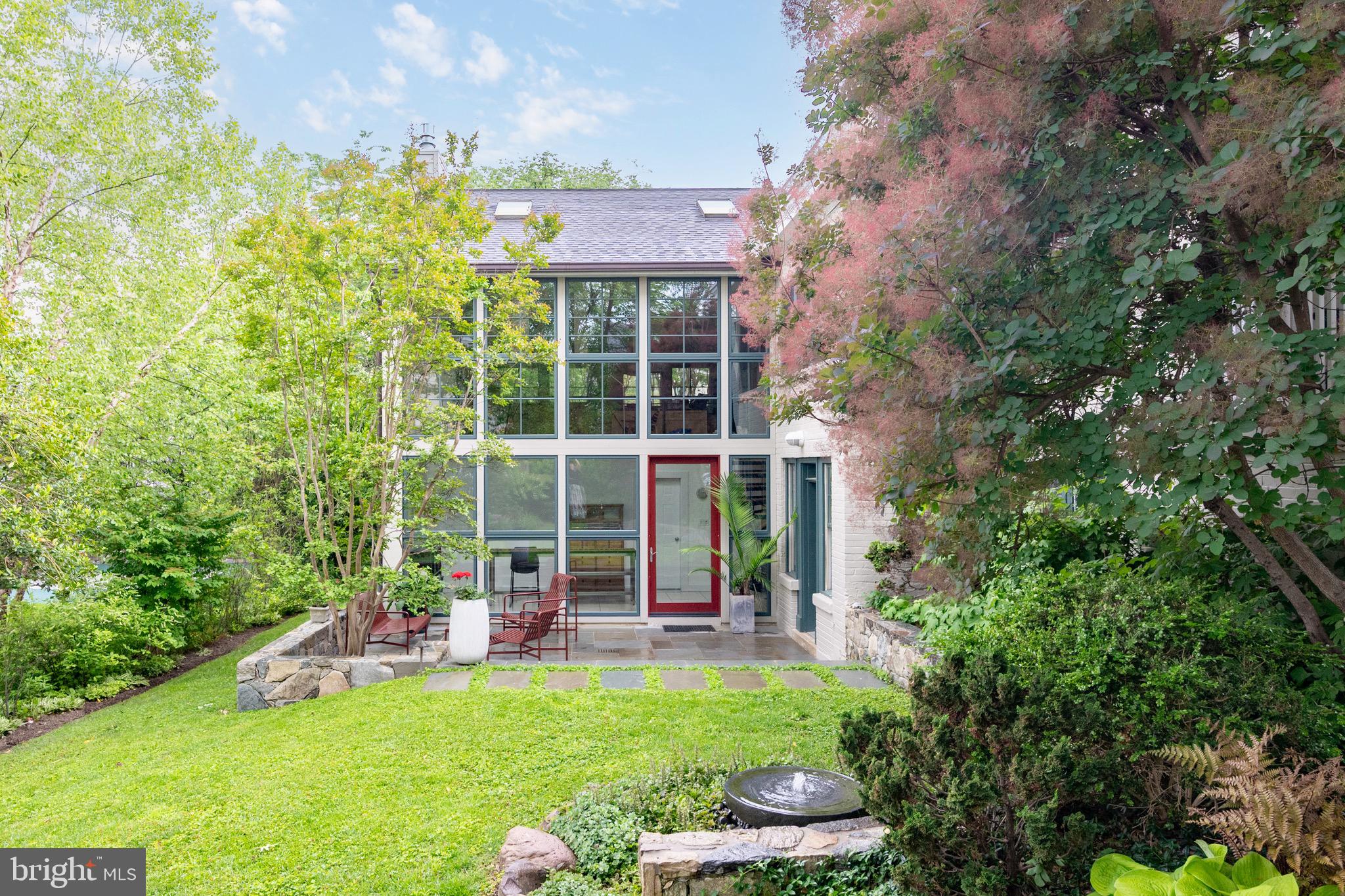 ROSEMONT - Residential