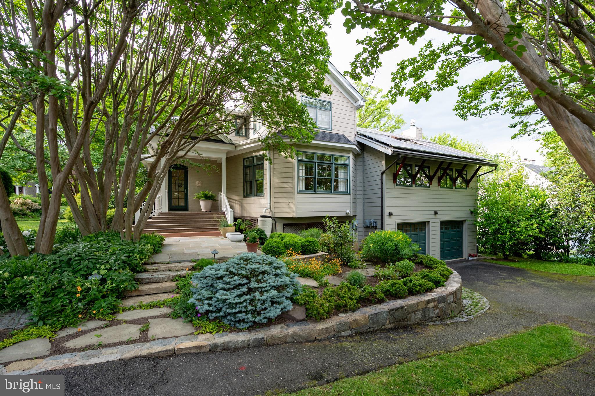 ROSEMONT - Residential