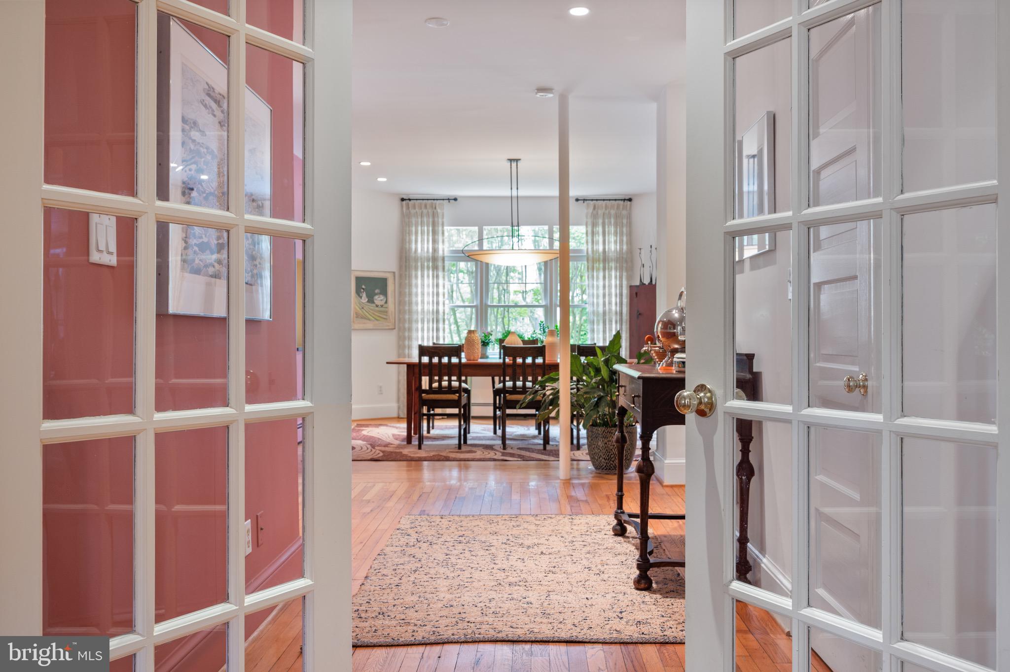 ROSEMONT - Residential