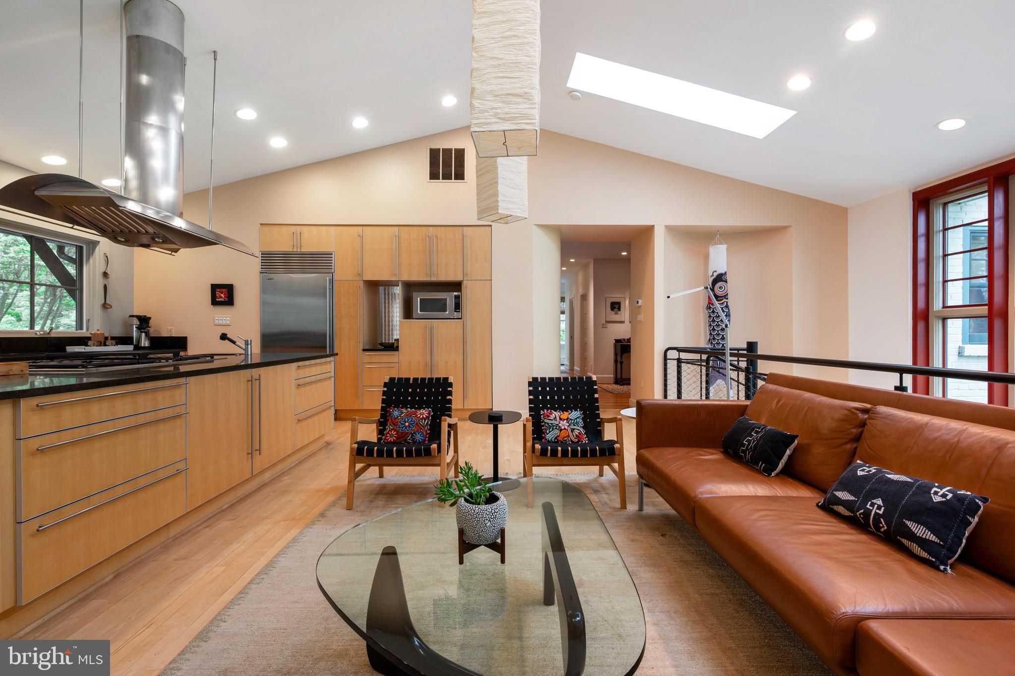 ROSEMONT - Residential