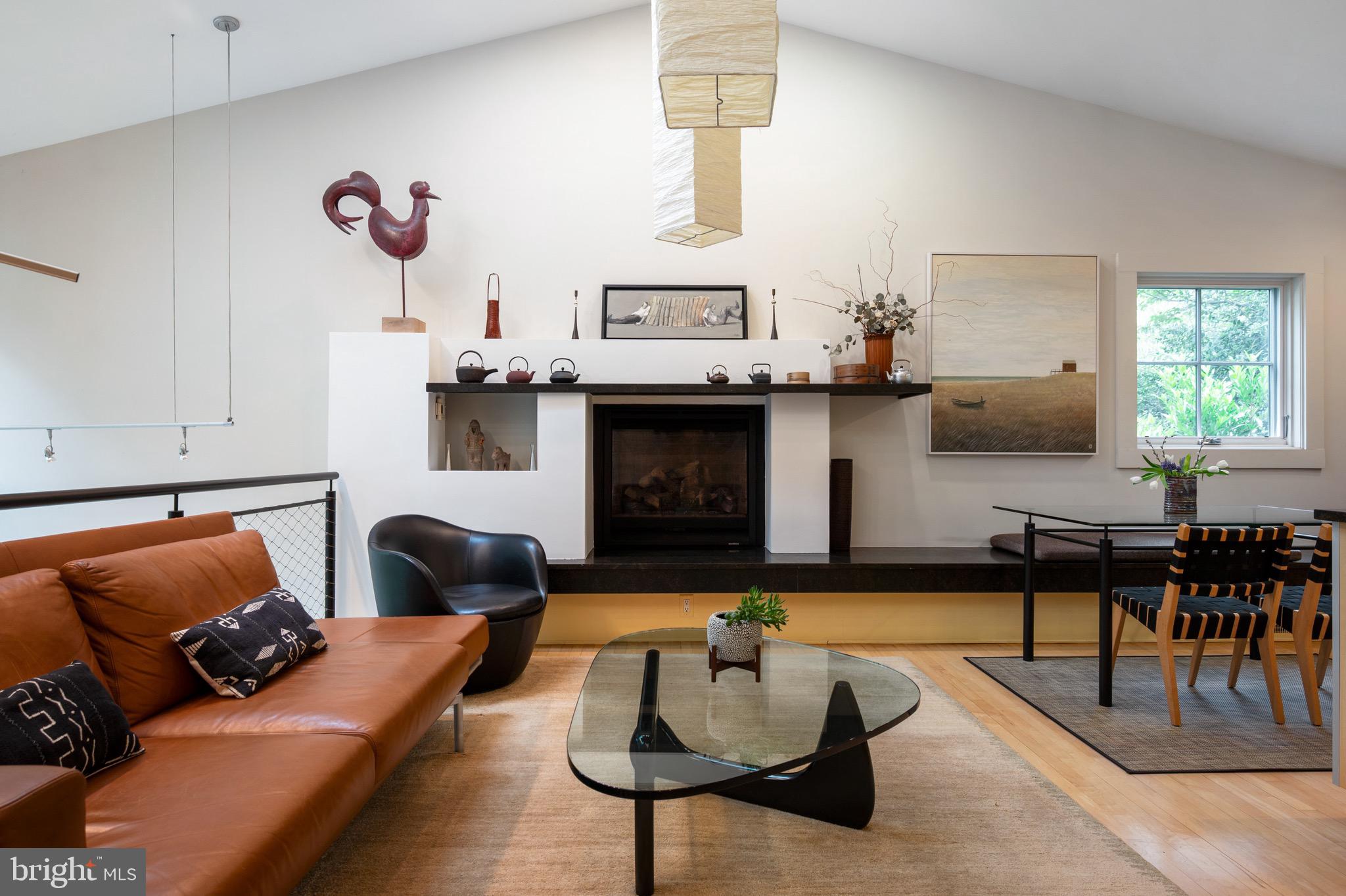 ROSEMONT - Residential