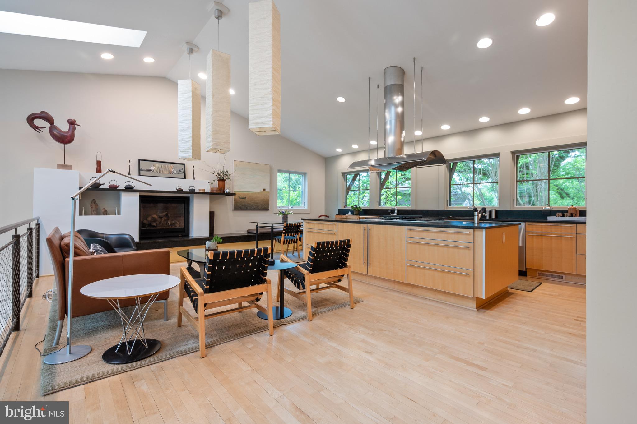 ROSEMONT - Residential