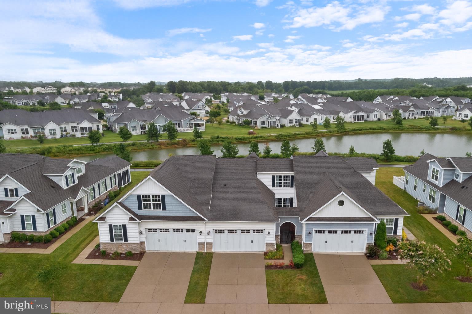 BAY BRIDGE COVE - Residential