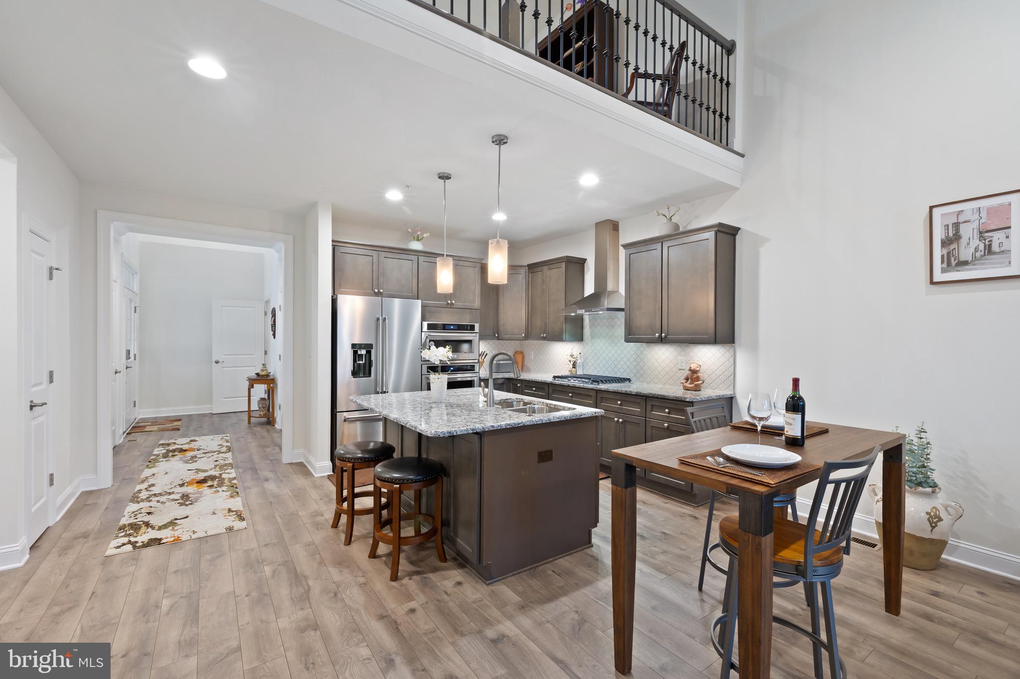 BAY BRIDGE COVE - Residential