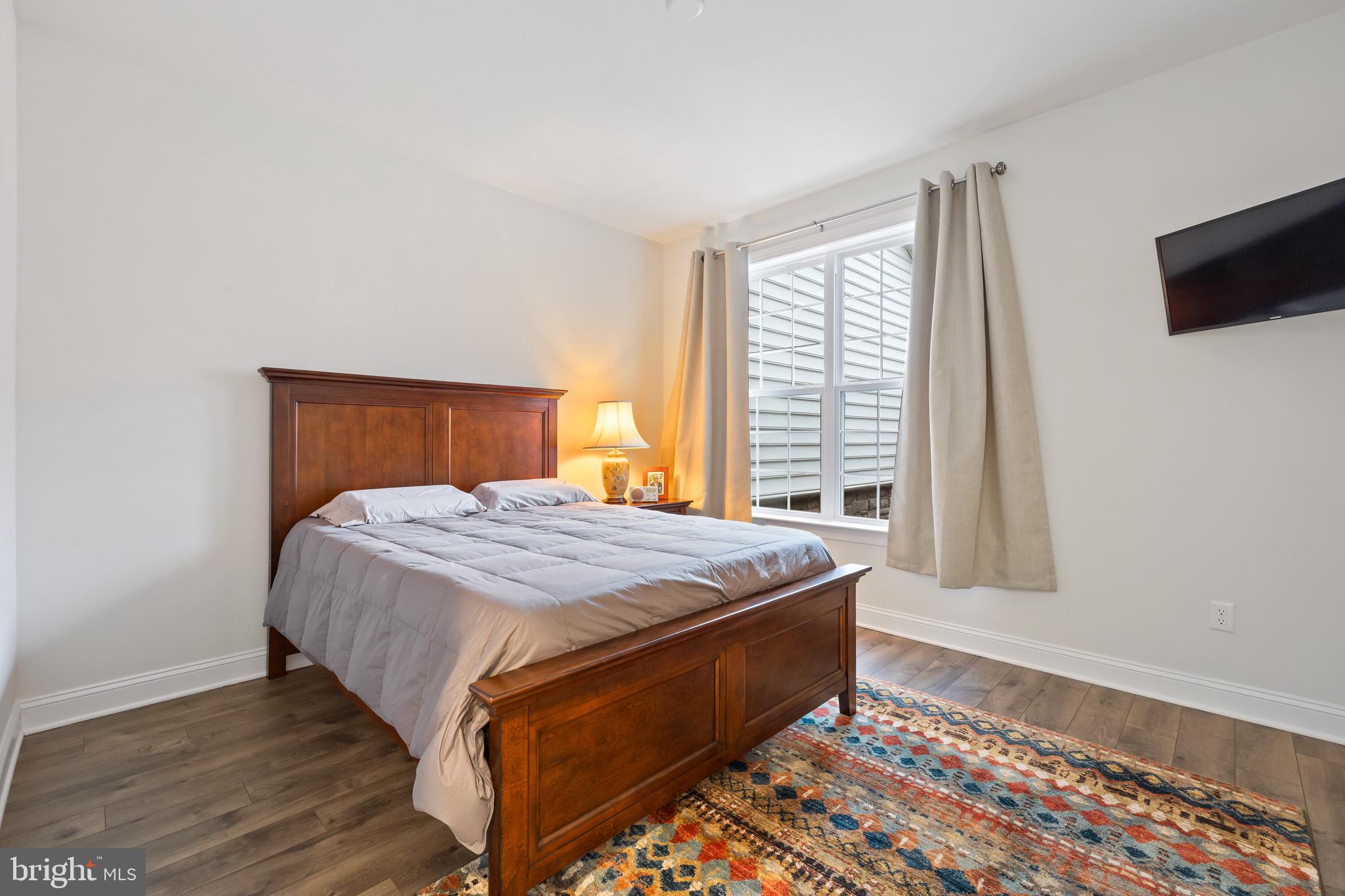 BAY BRIDGE COVE - Residential