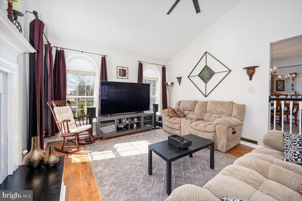 COPPERFIELD - Residential