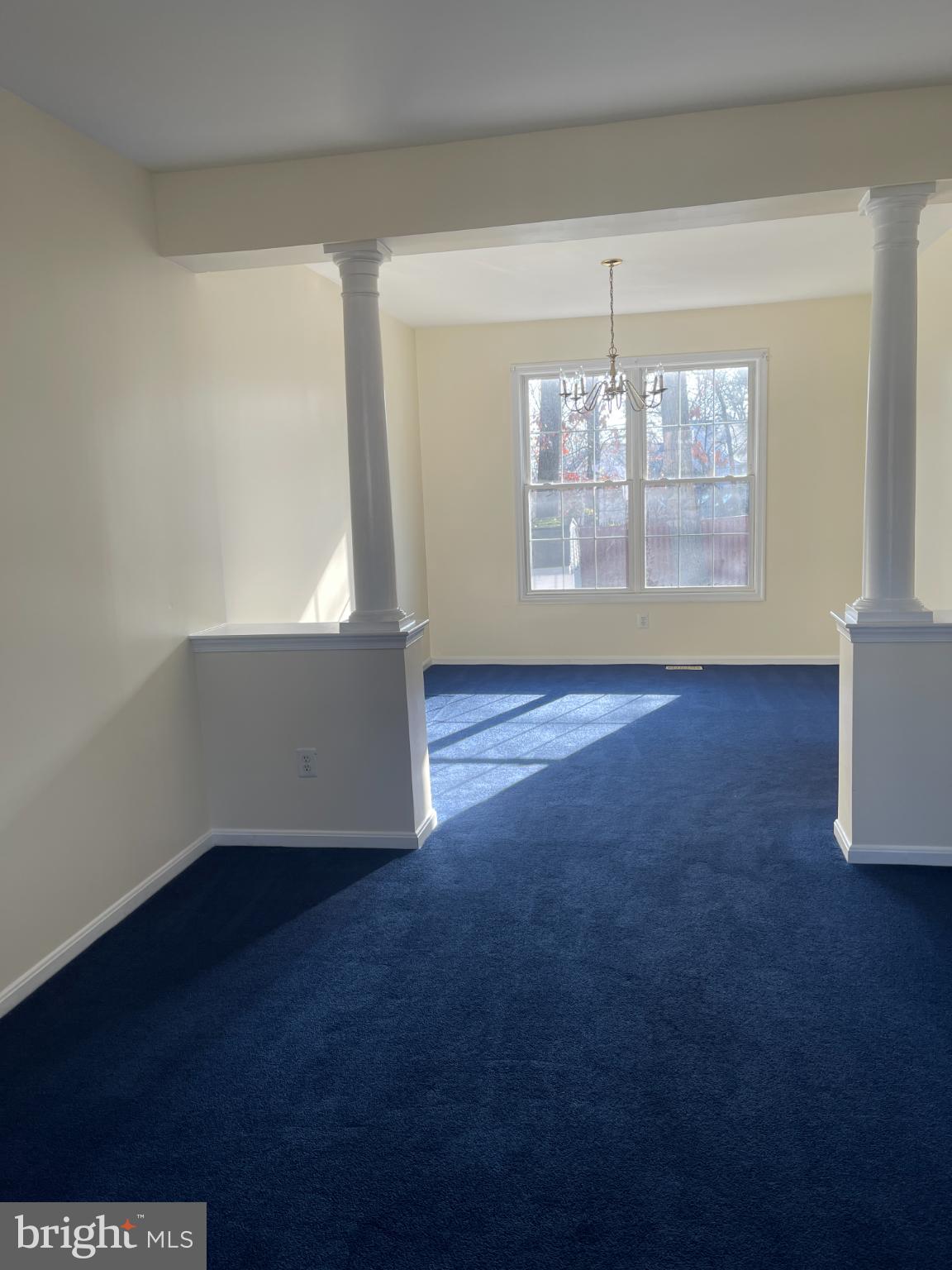 DISNEY ESTATES - Residential