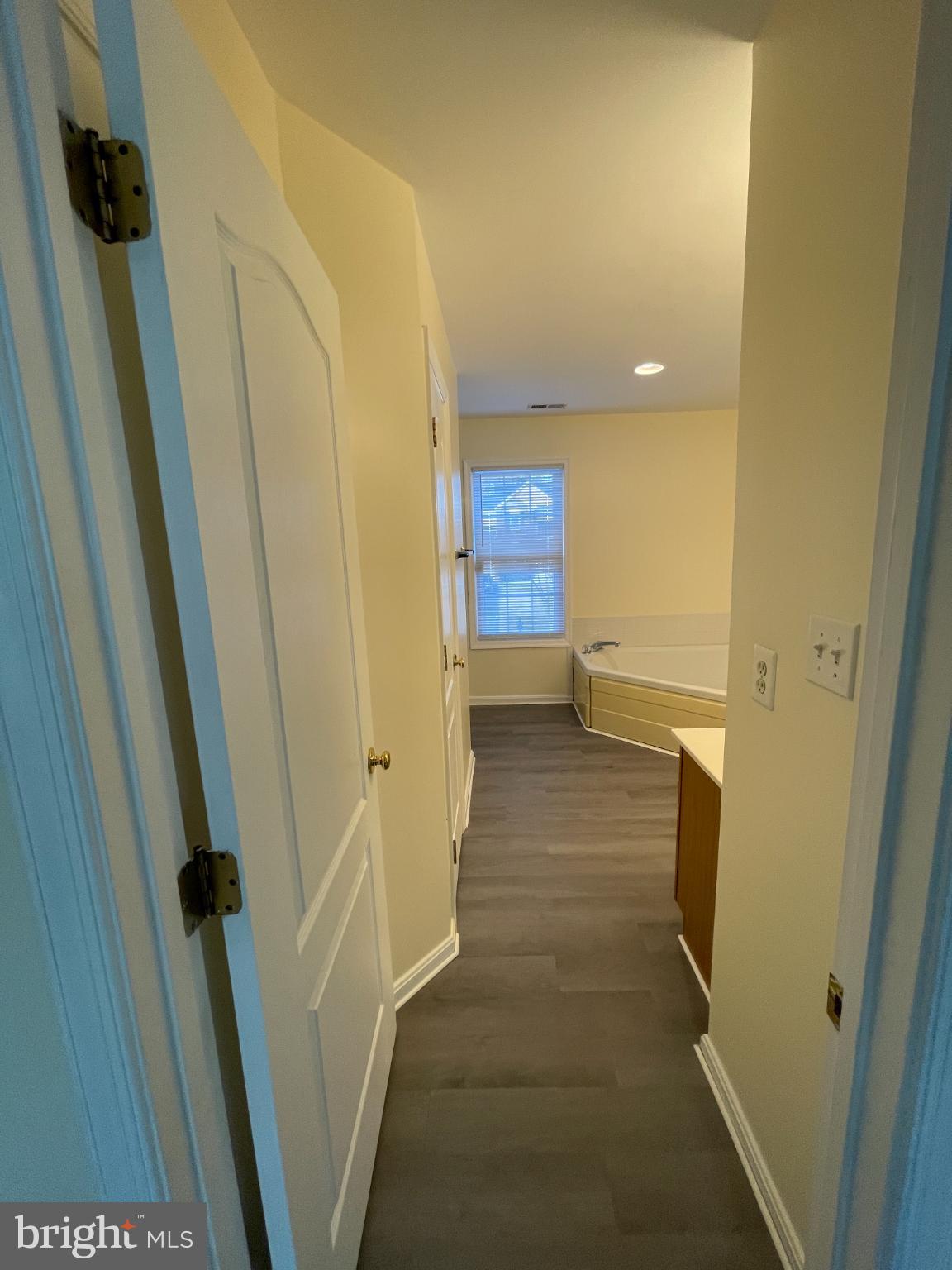 DISNEY ESTATES - Residential