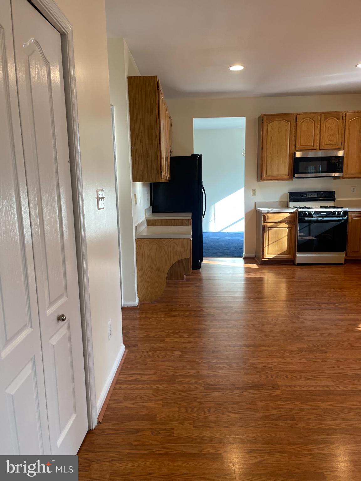 DISNEY ESTATES - Residential