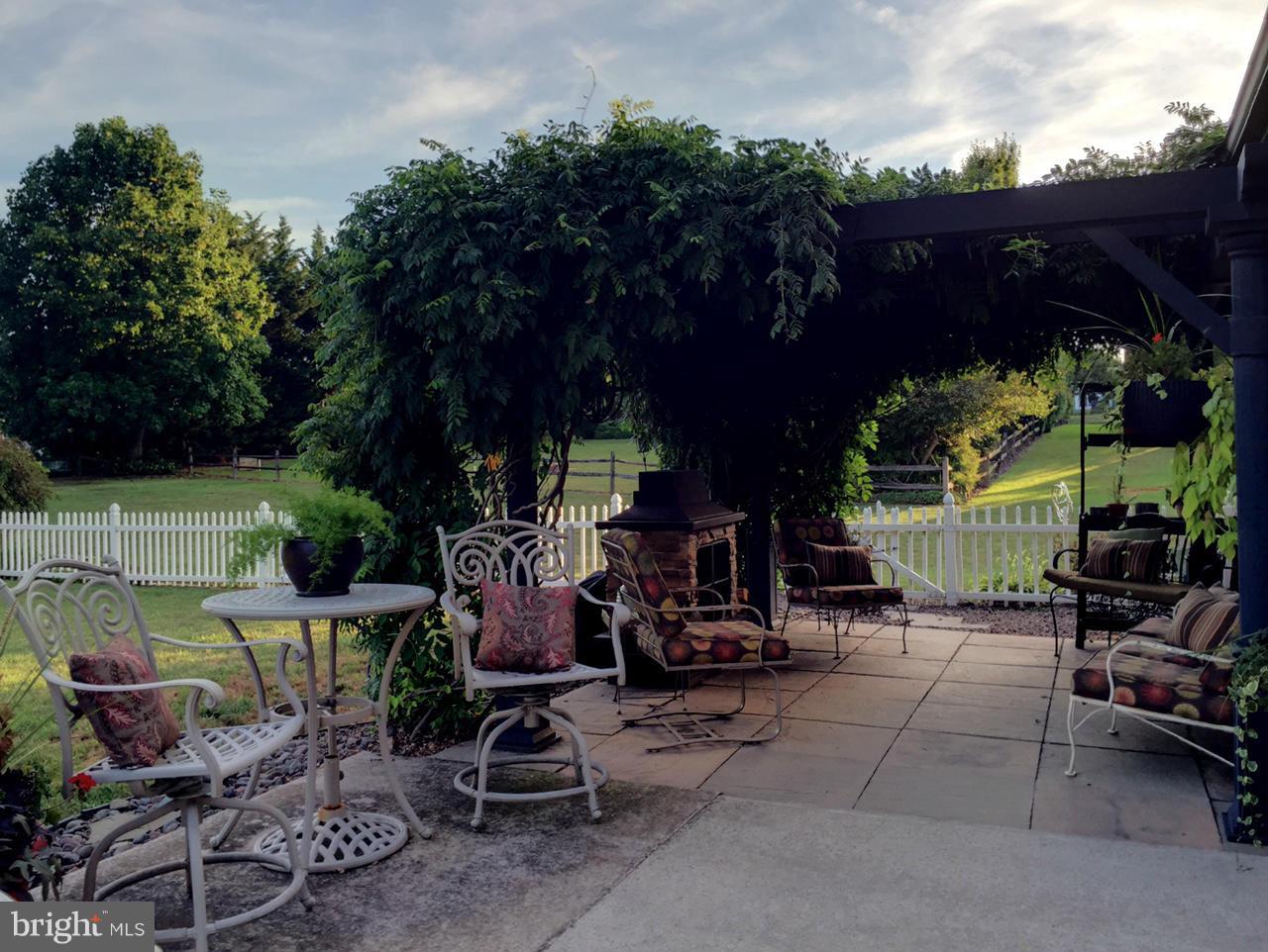 NORTH GUILFORD - Residential