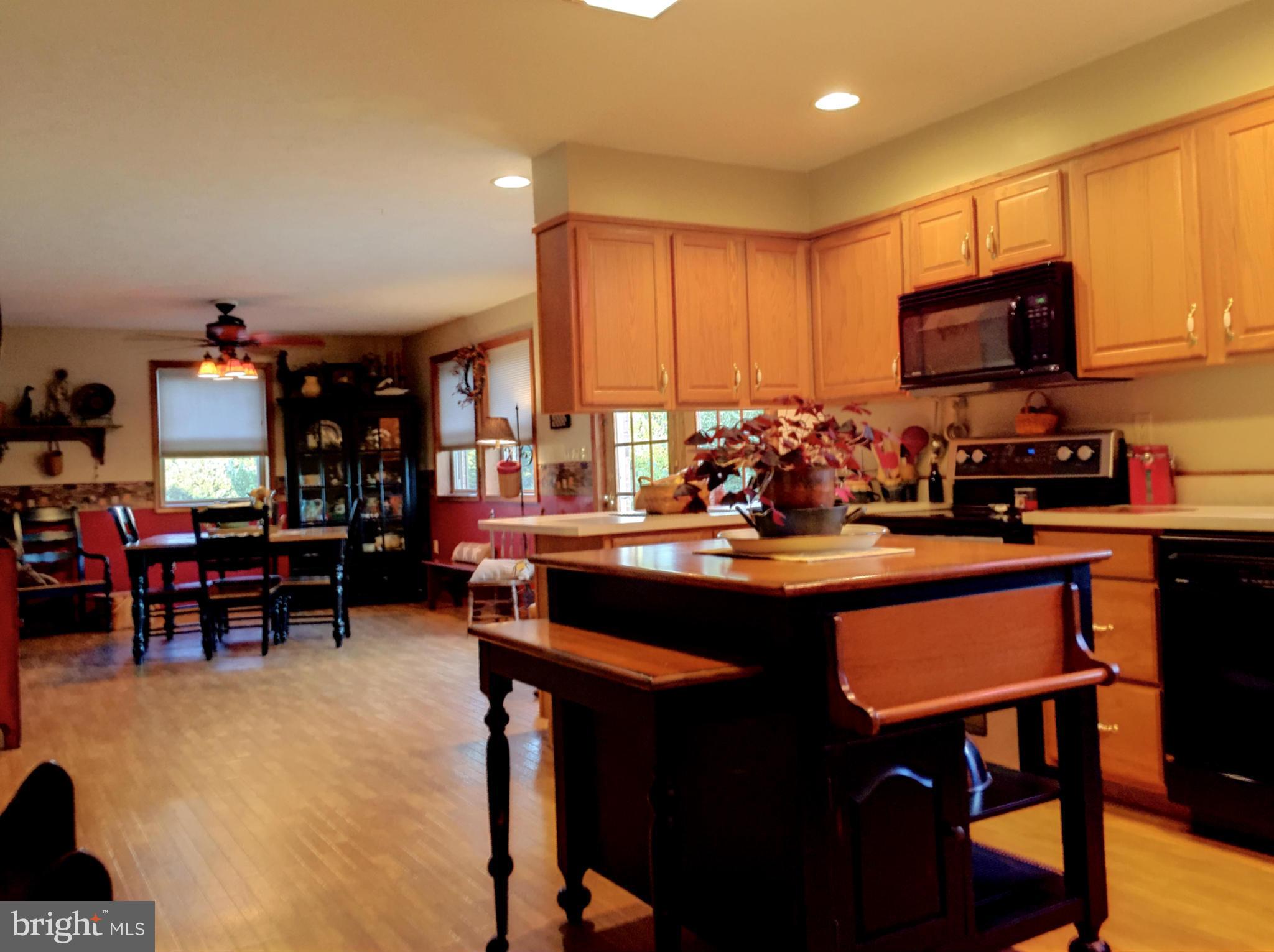 NORTH GUILFORD - Residential