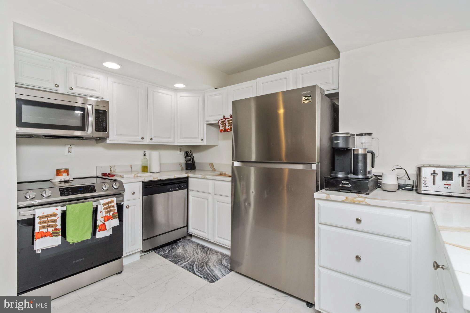 SILVER CREEK - Residential