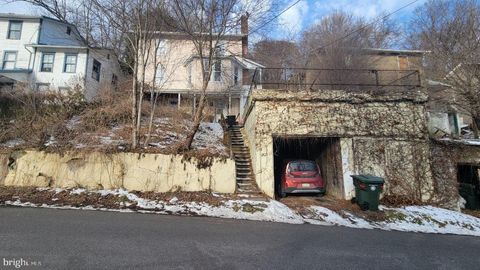 267 S POTTER STREET BELLEFONTE PA 16823