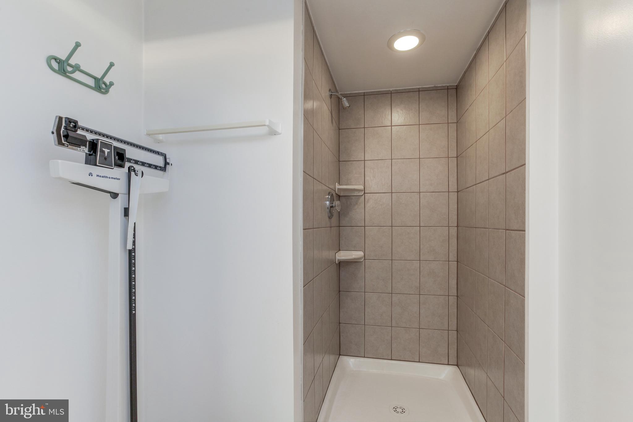 BROOKHAVEN - Residential