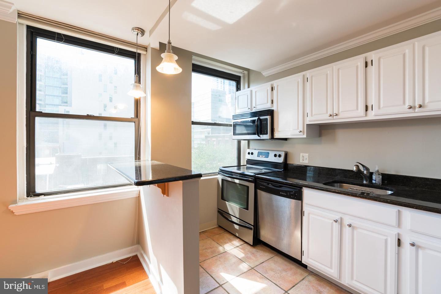 37 S 20TH STREET 4B