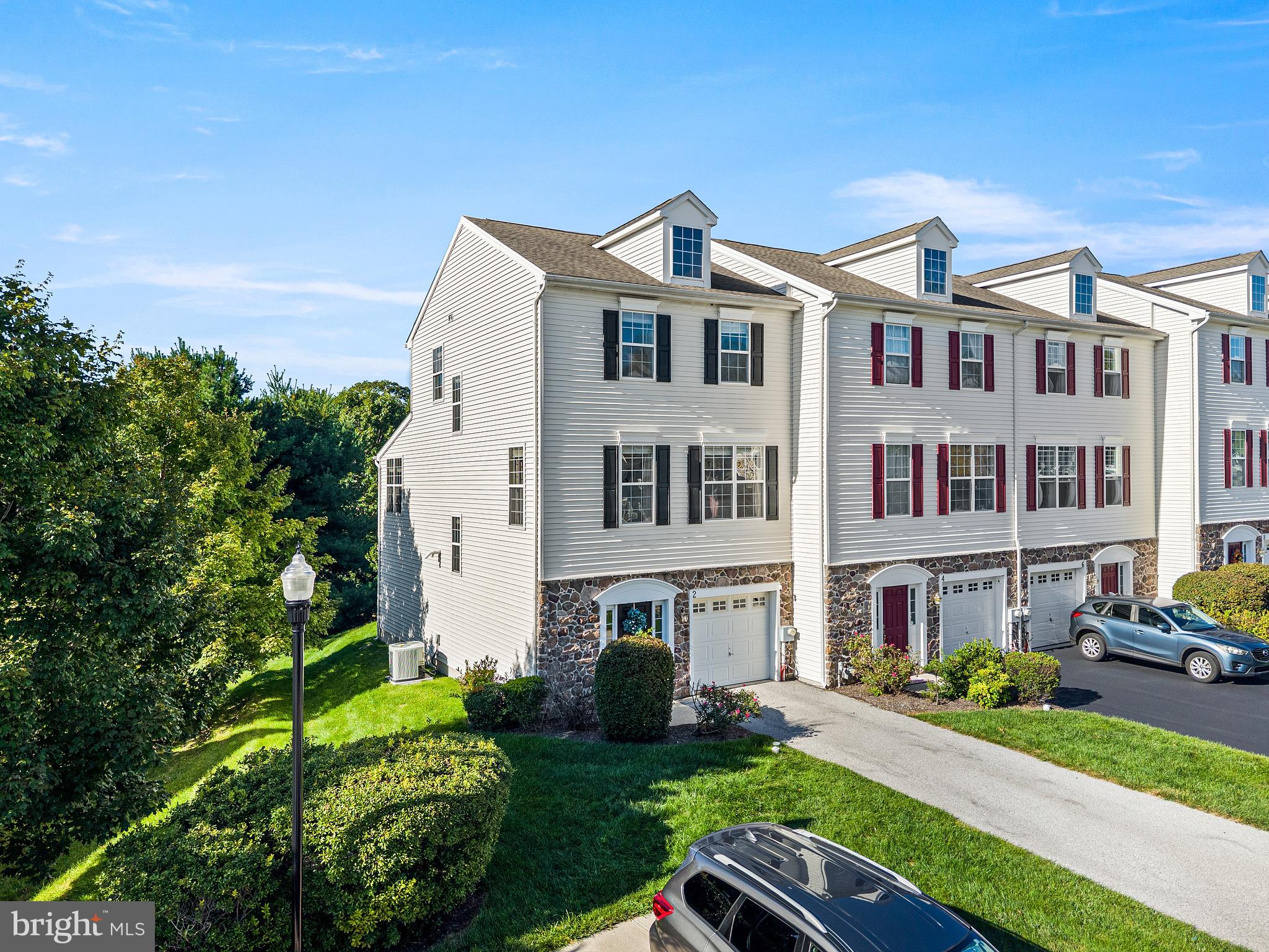2 SHOREHAM DRIVE