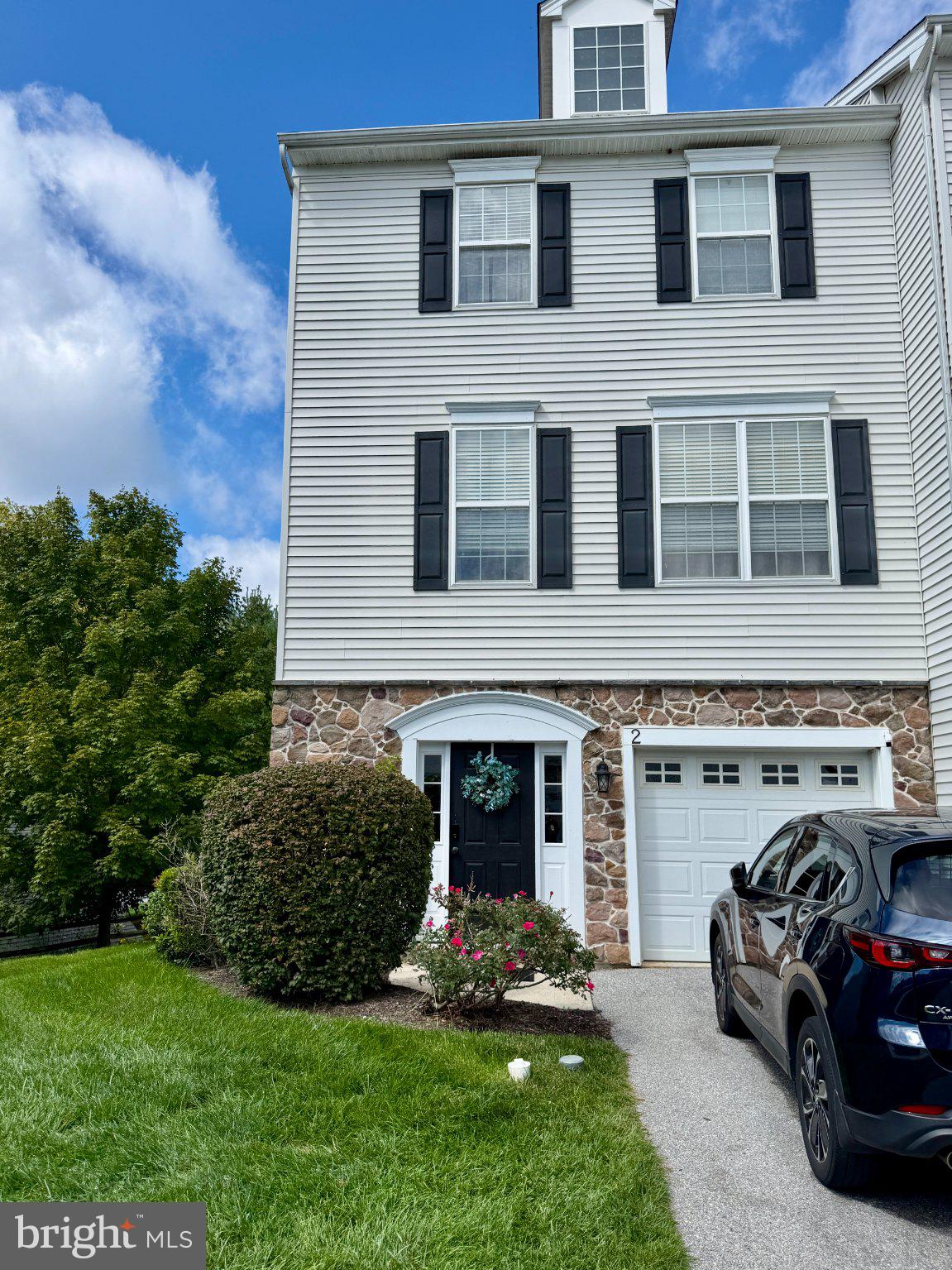 2 SHOREHAM DRIVE