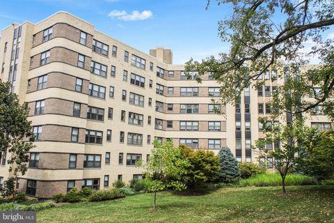 3901 CATHEDRAL AVENUE NW 201 WASHINGTON DC 20016