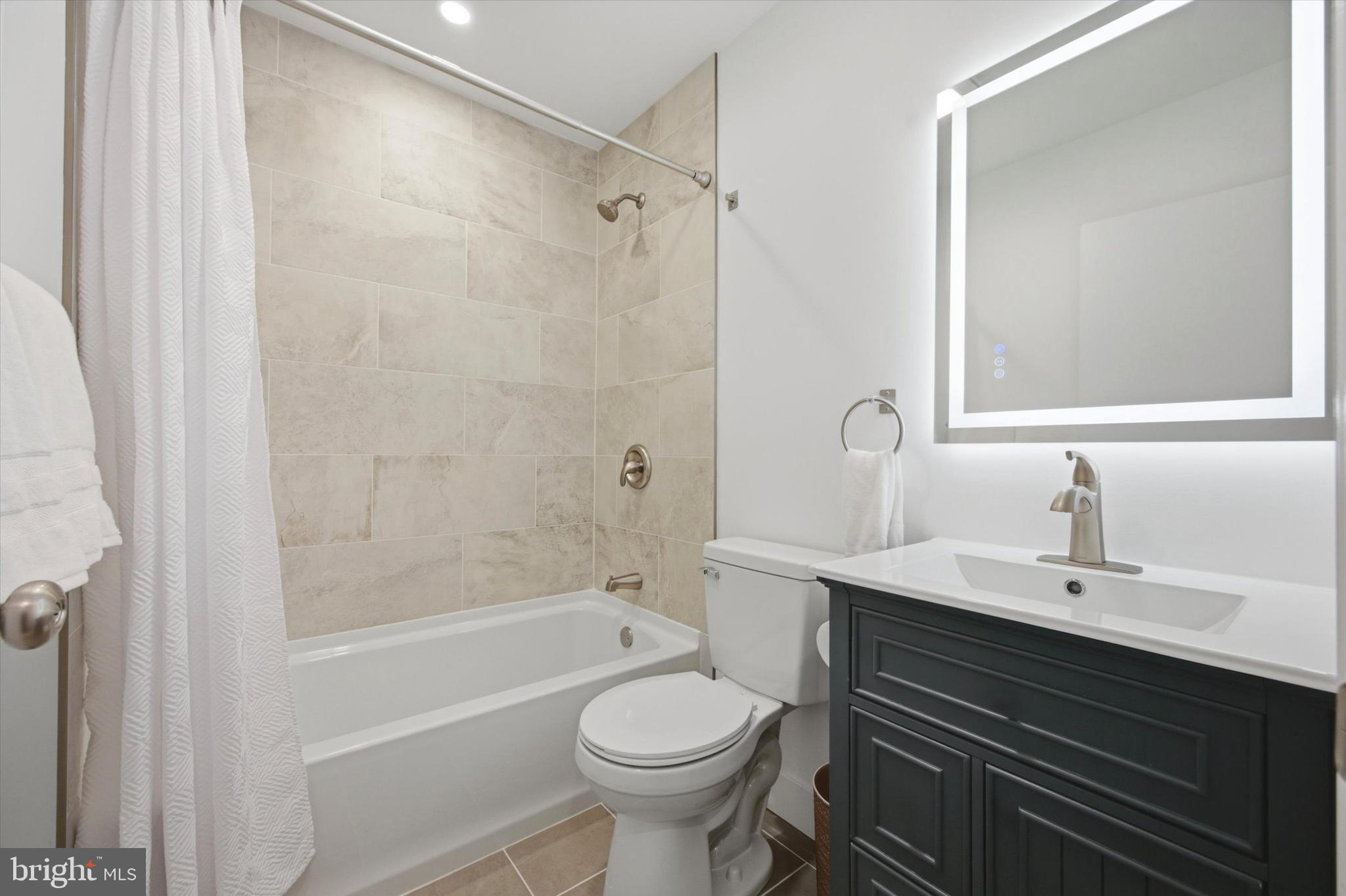 WILLOW GROVE - Residential