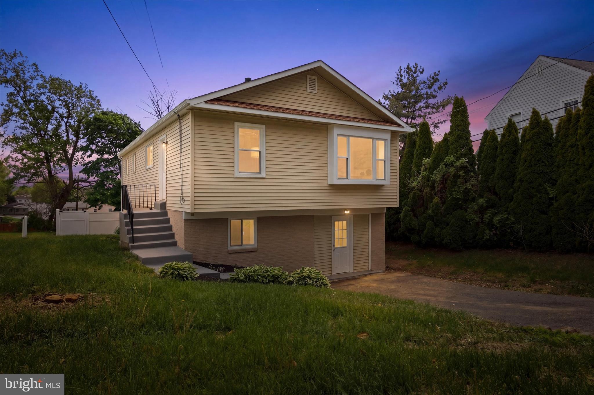 WILLOW GROVE - Residential