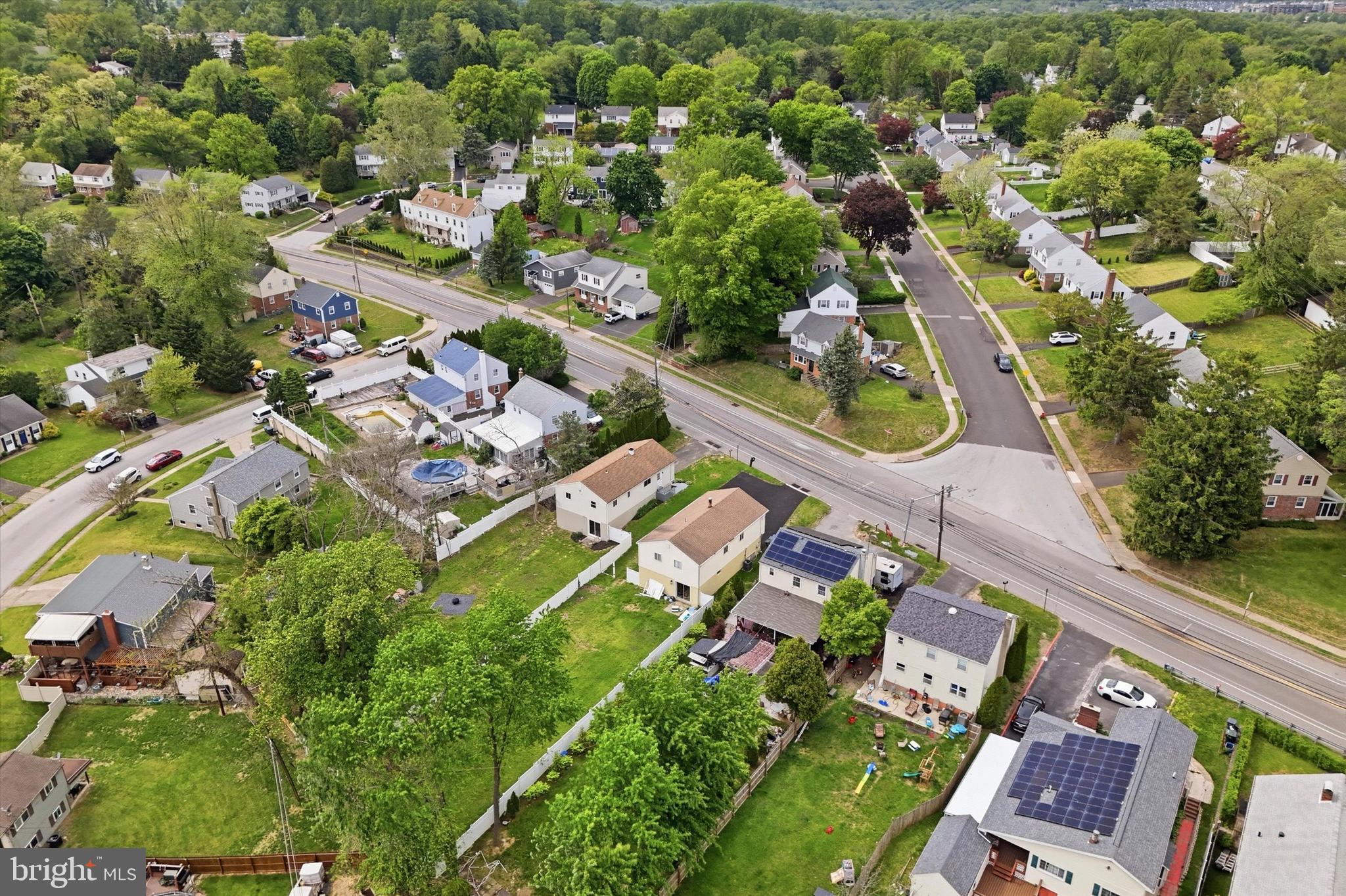 WILLOW GROVE - Residential