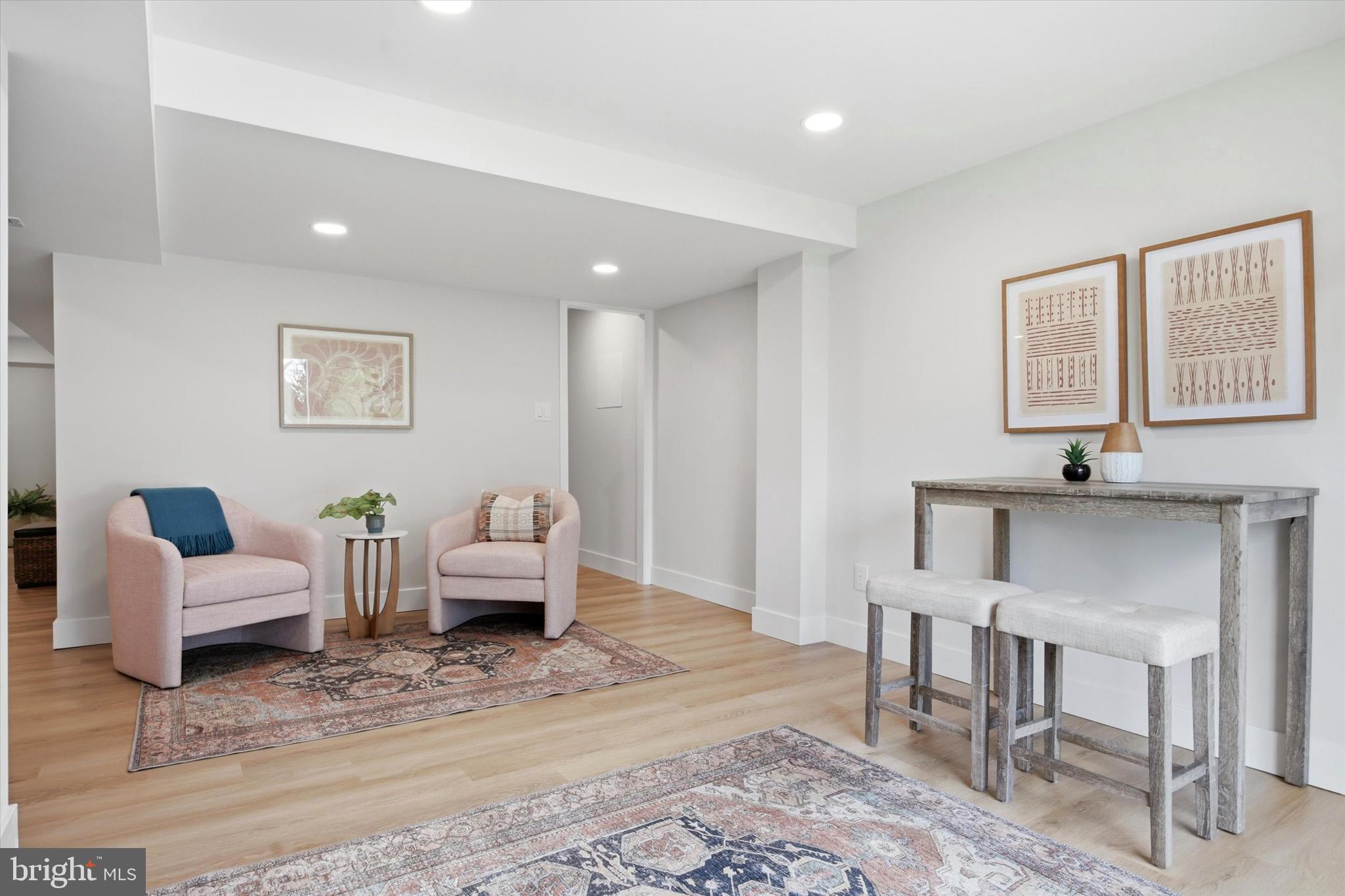 WILLOW GROVE - Residential