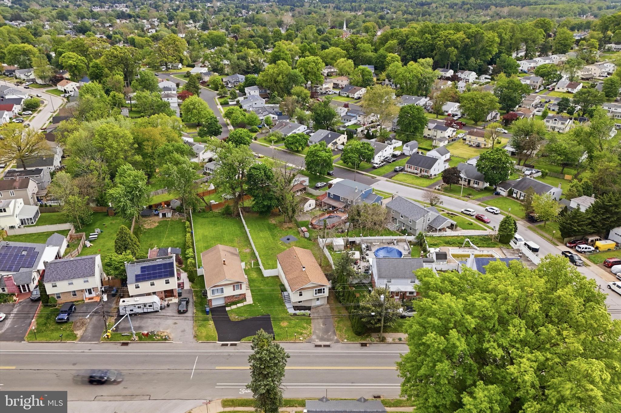 WILLOW GROVE - Residential