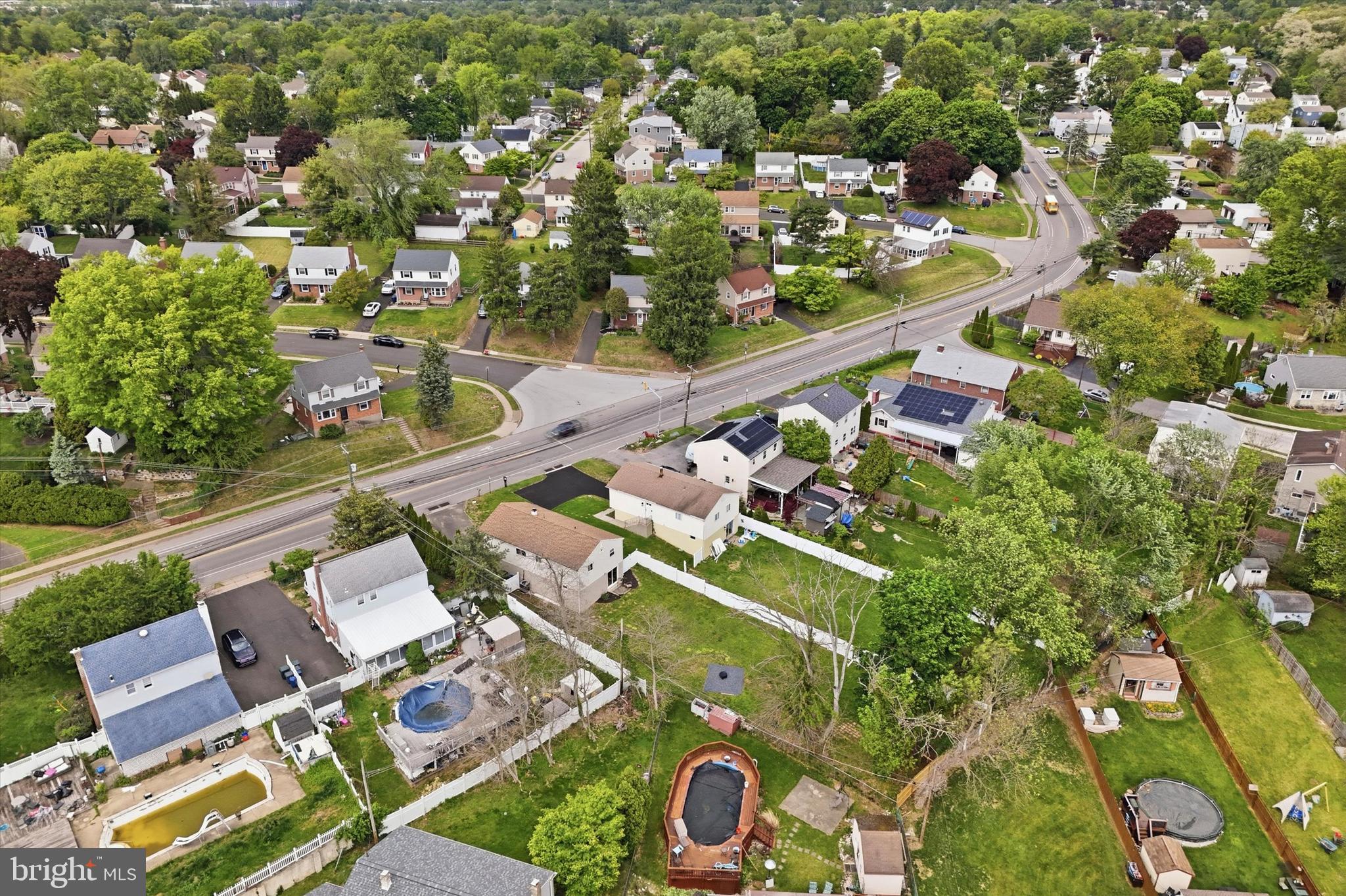 WILLOW GROVE - Residential